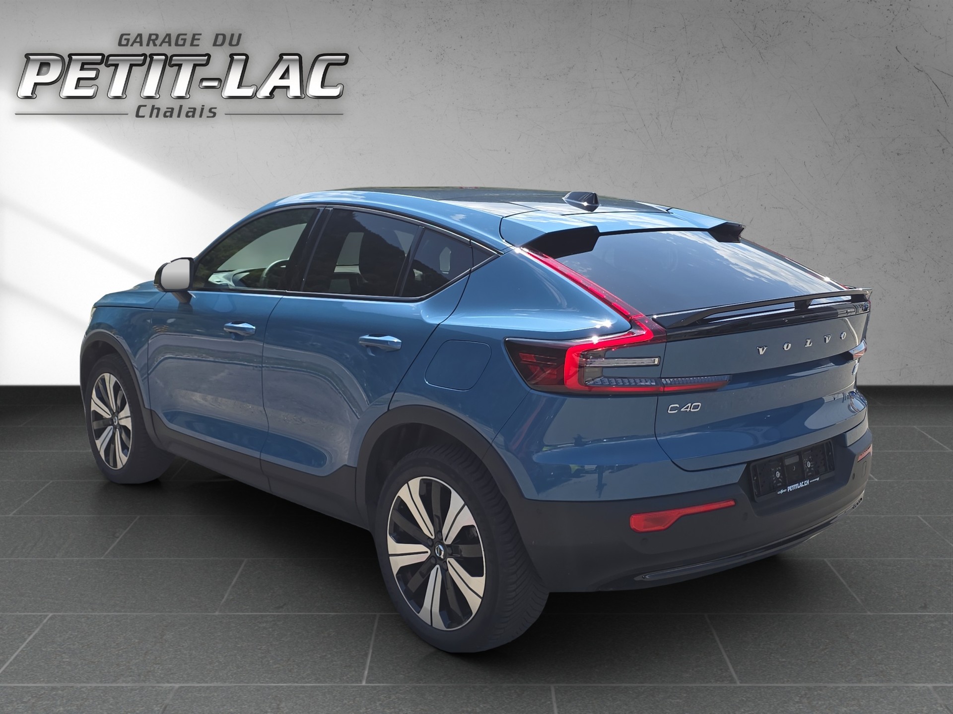 VOLVO C40 Recharge P8 Twin AWD Pure Electric Ultimate-image-5