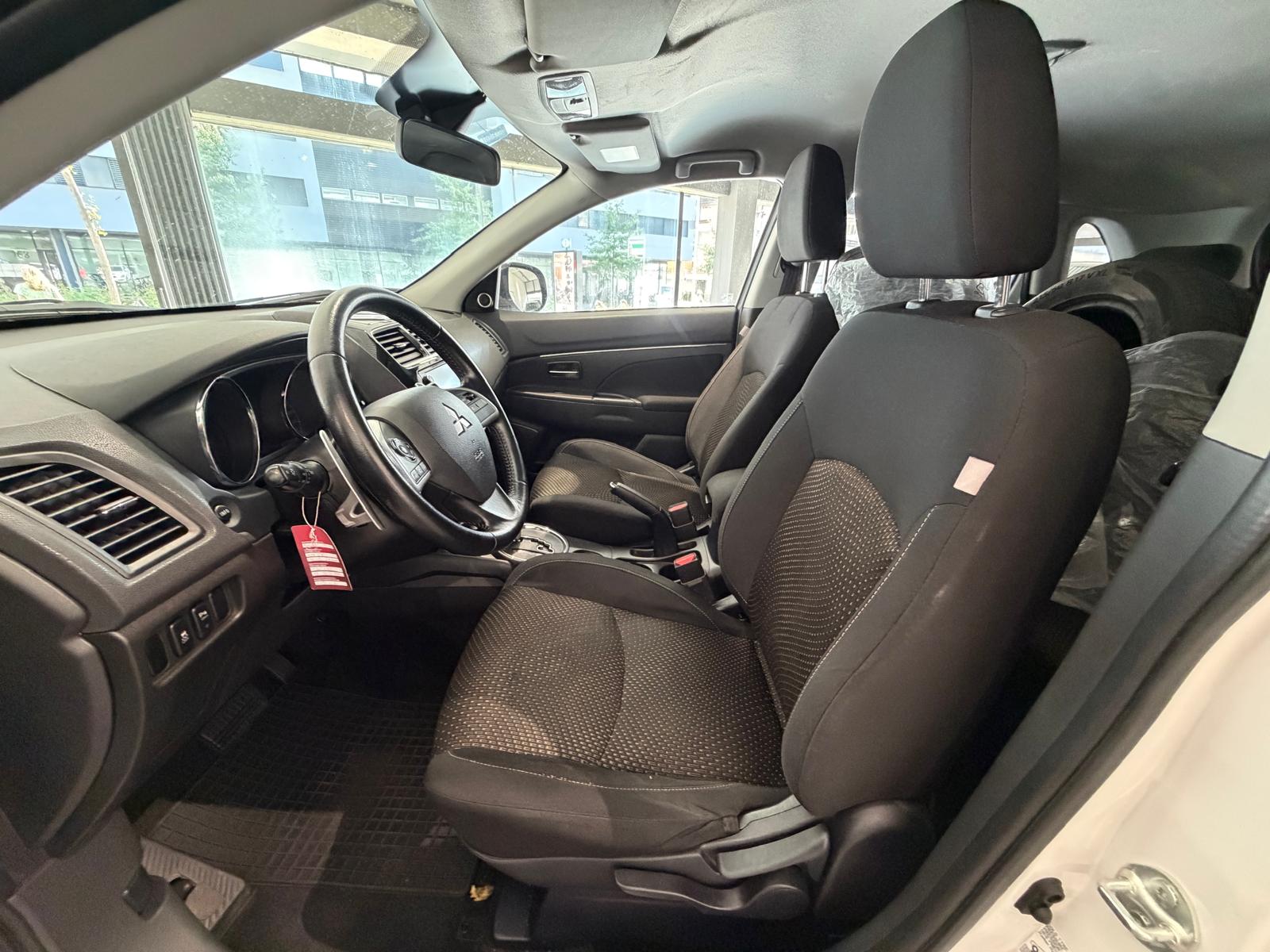 MITSUBISHI ASX 2.2 DID Diamond 4WD Automatic-image-5