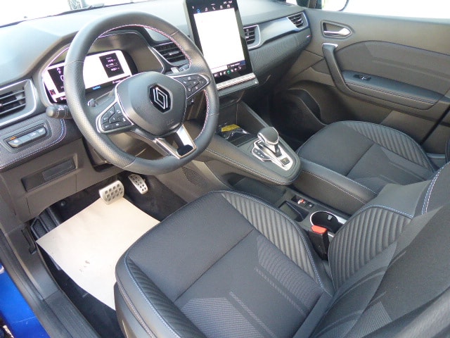 RENAULT Captur 1.3 TCe Esprit Alpine EDC-image-4