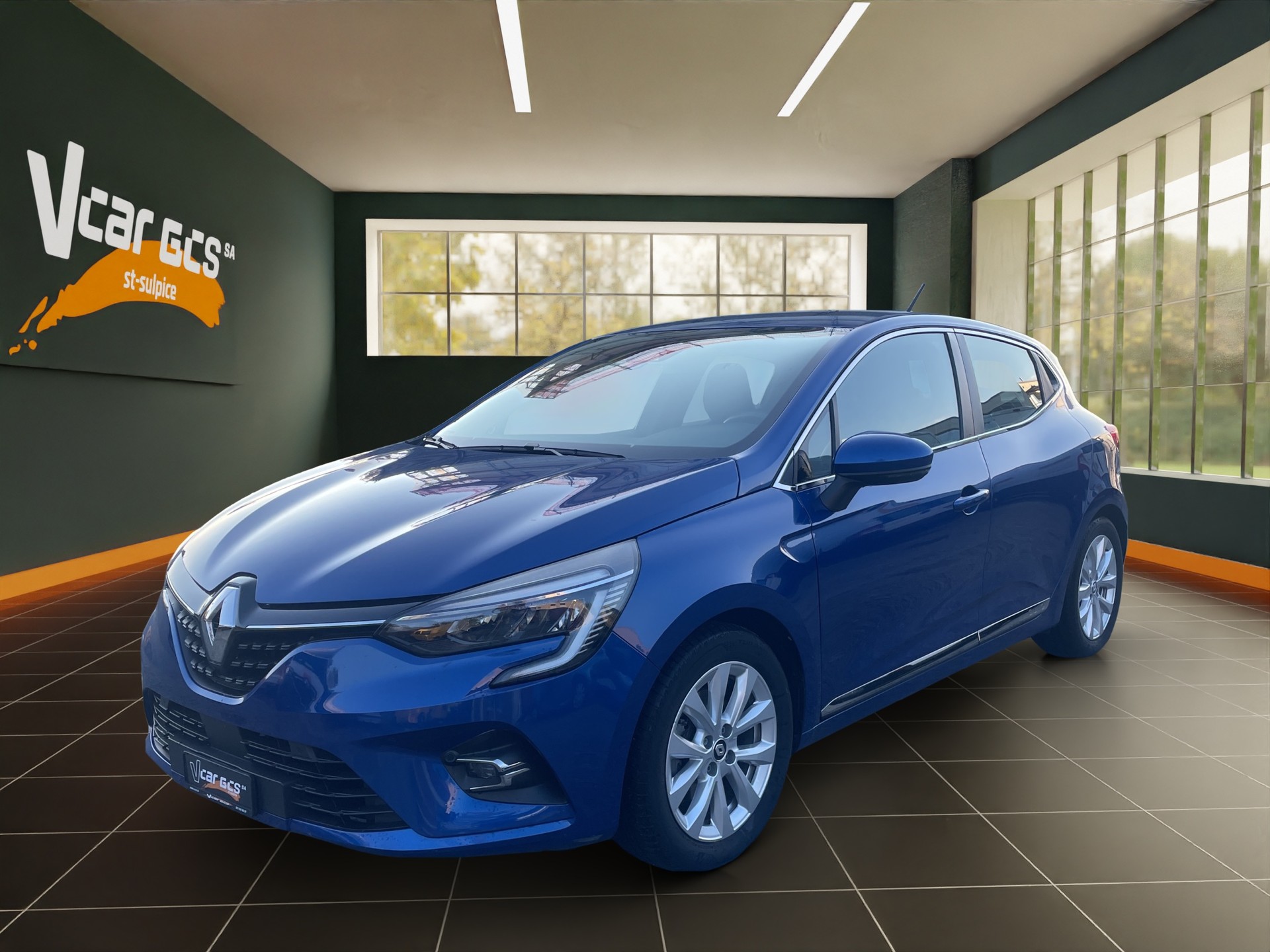RENAULT Clio 1.6 E-Tech Intens-image-0