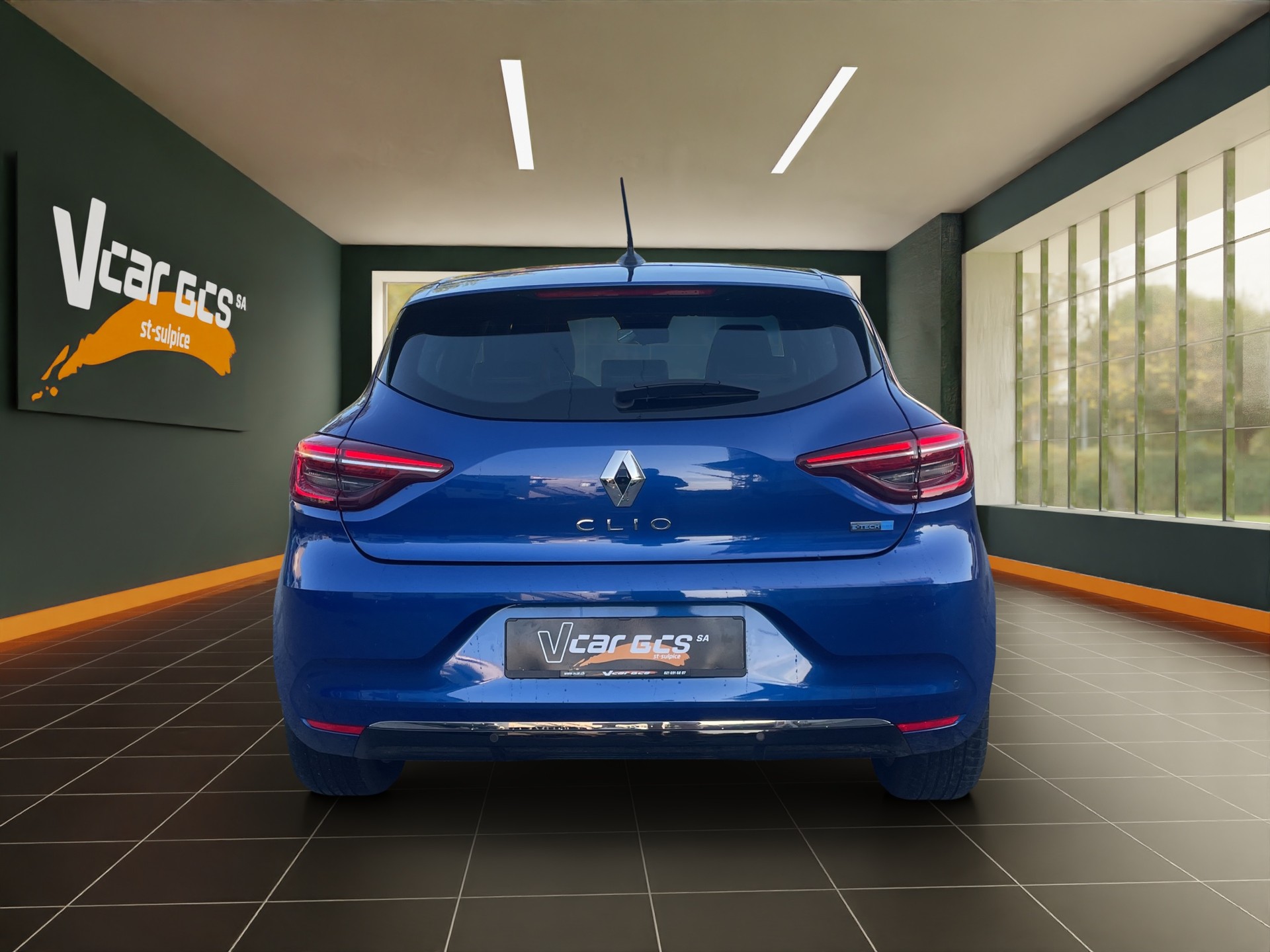 RENAULT Clio 1.6 E-Tech Intens-image-3