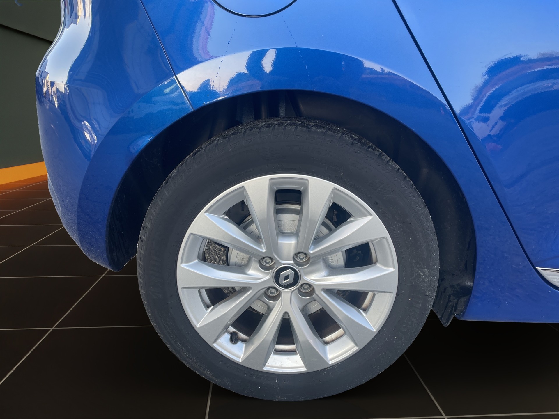 RENAULT Clio 1.6 E-Tech Intens-image-8