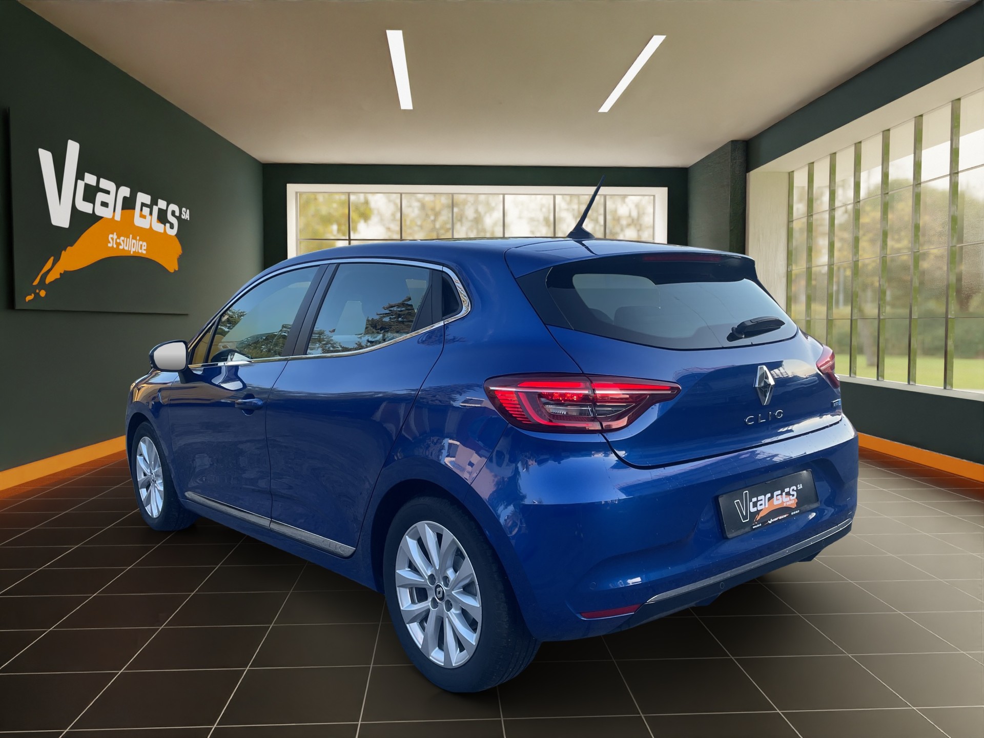 RENAULT Clio 1.6 E-Tech Intens-image-2