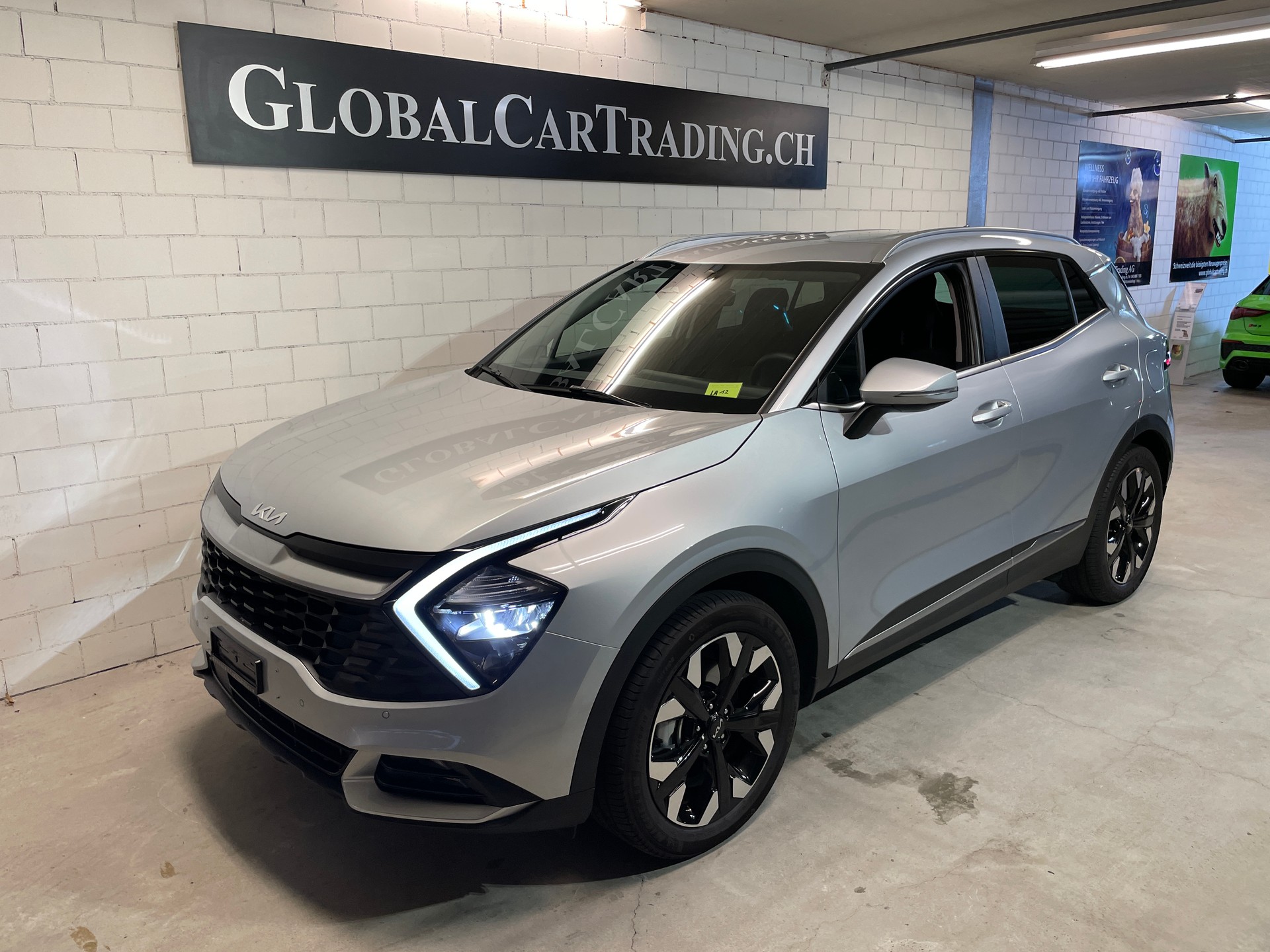 KIA Sportage 1.6T-GDi PHEV Power Edition 4x4 A-image-0
