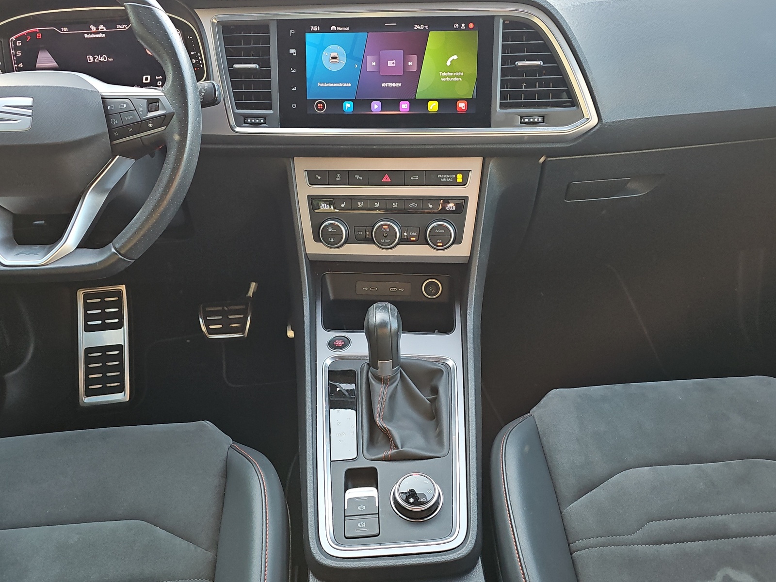 SEAT Ateca 2.0 TSI Hola FR 4Drive DSG-image-8
