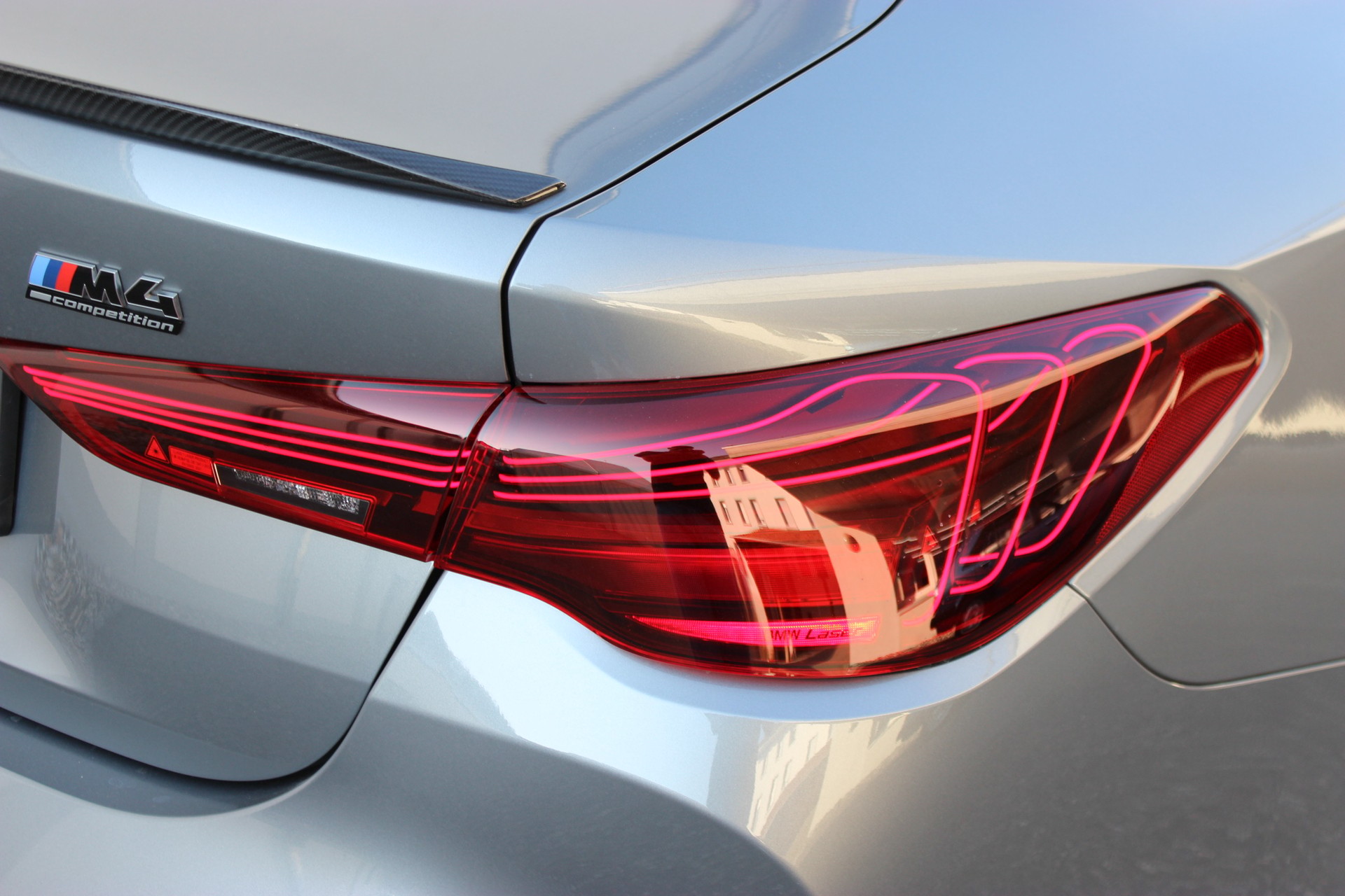 BMW M4 Coupé Competition M xDrive *M Carbon Exterieurpaket*-image-9
