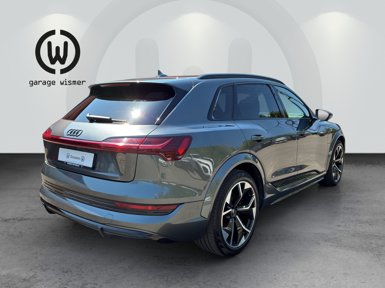 AUDI e-tron S quattro-image-3