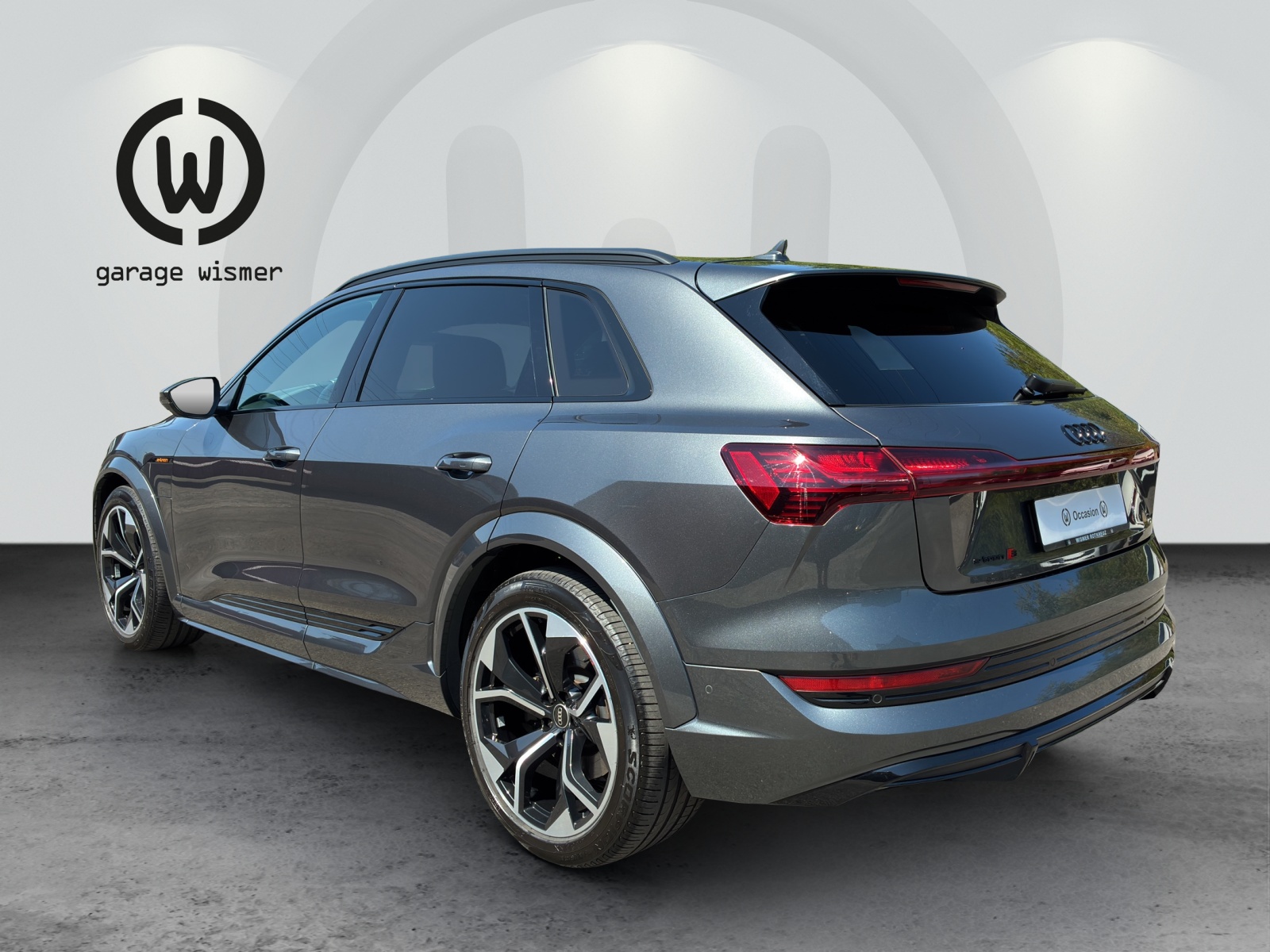 AUDI e-tron S quattro-image-2