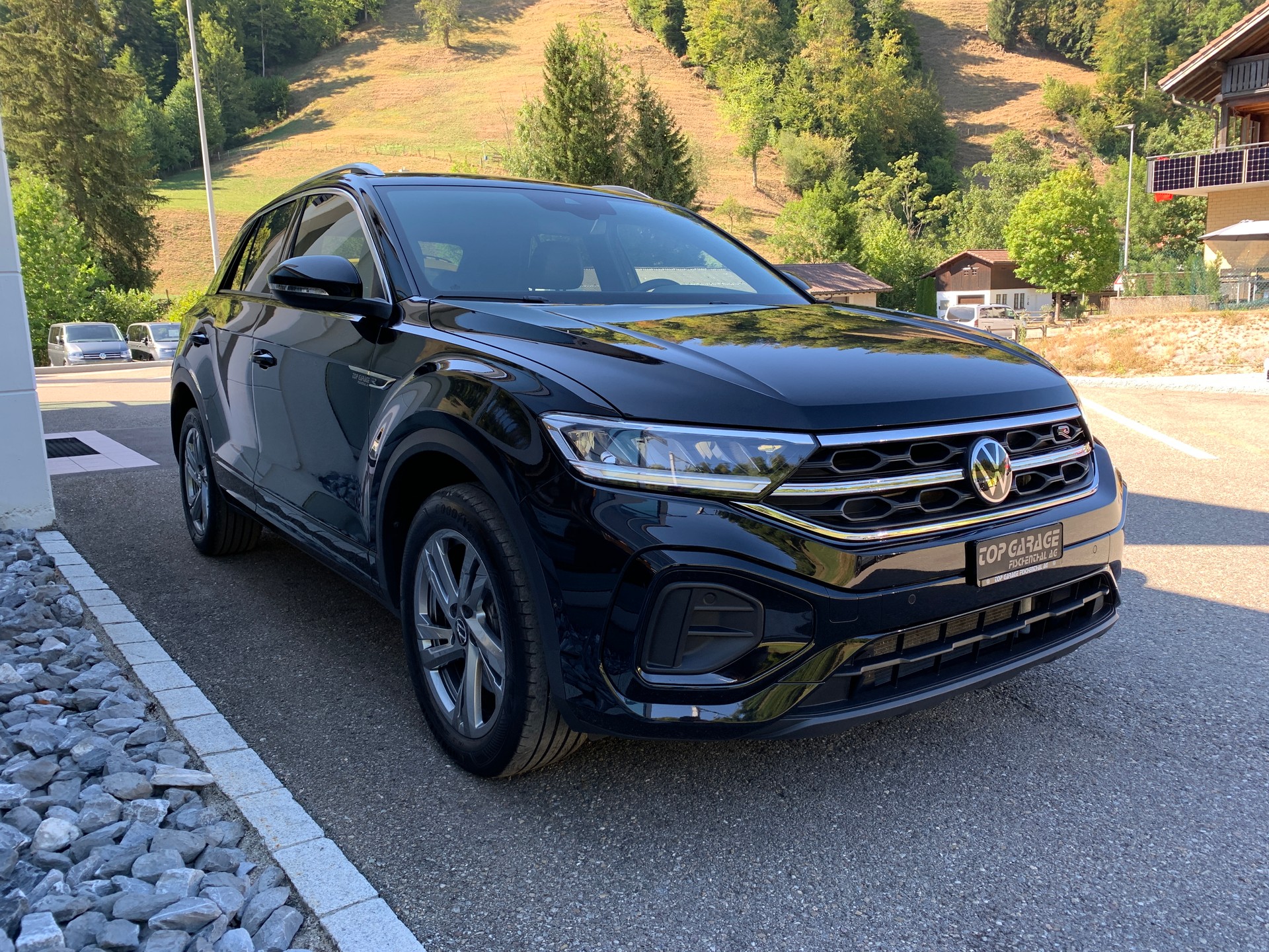 VW T-Roc 2.0 TSI R-Line DSG 4Motion-showroom-element-2