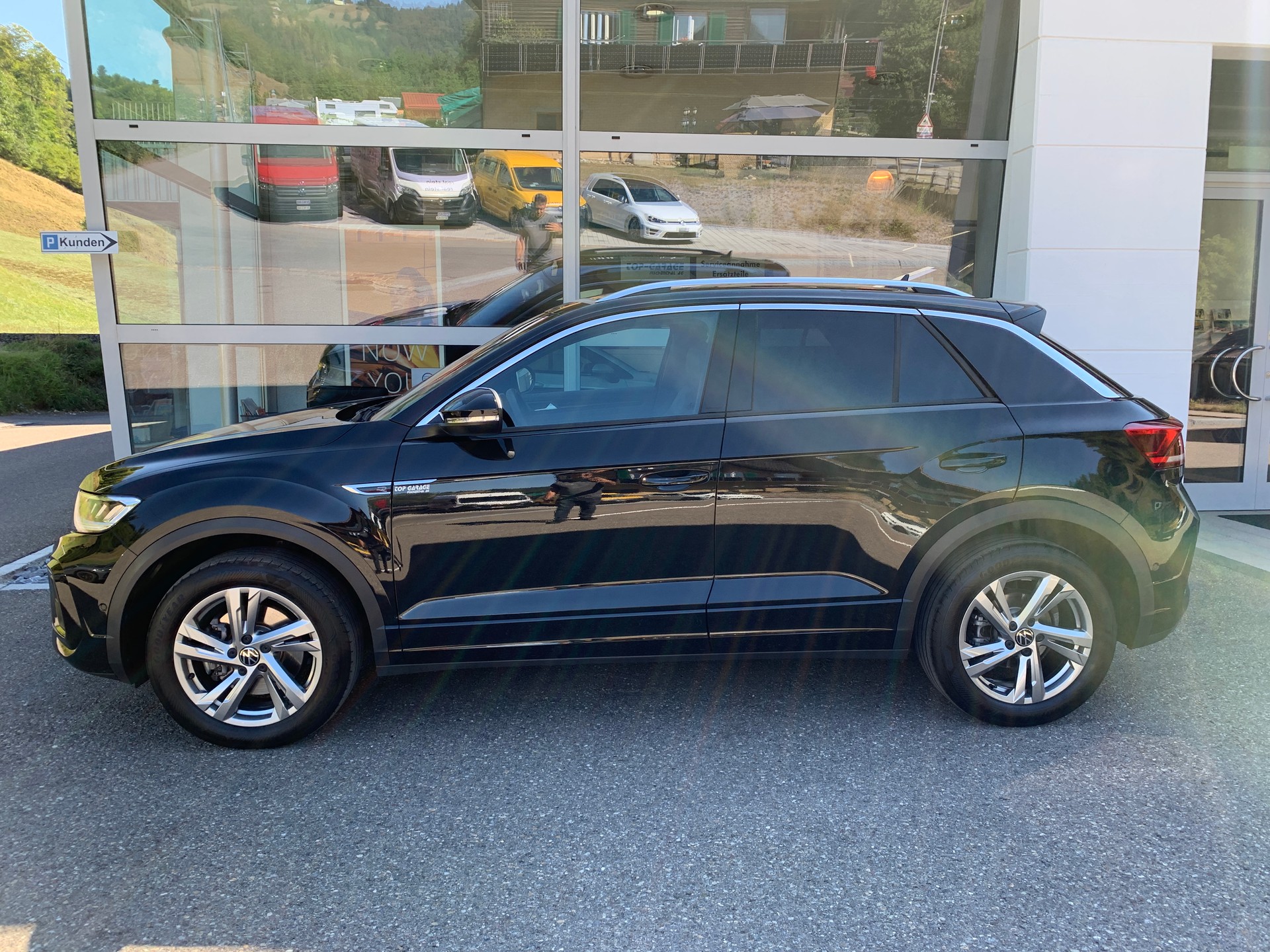 VW T-Roc 2.0 TSI R-Line DSG 4Motion-showroom-element-3