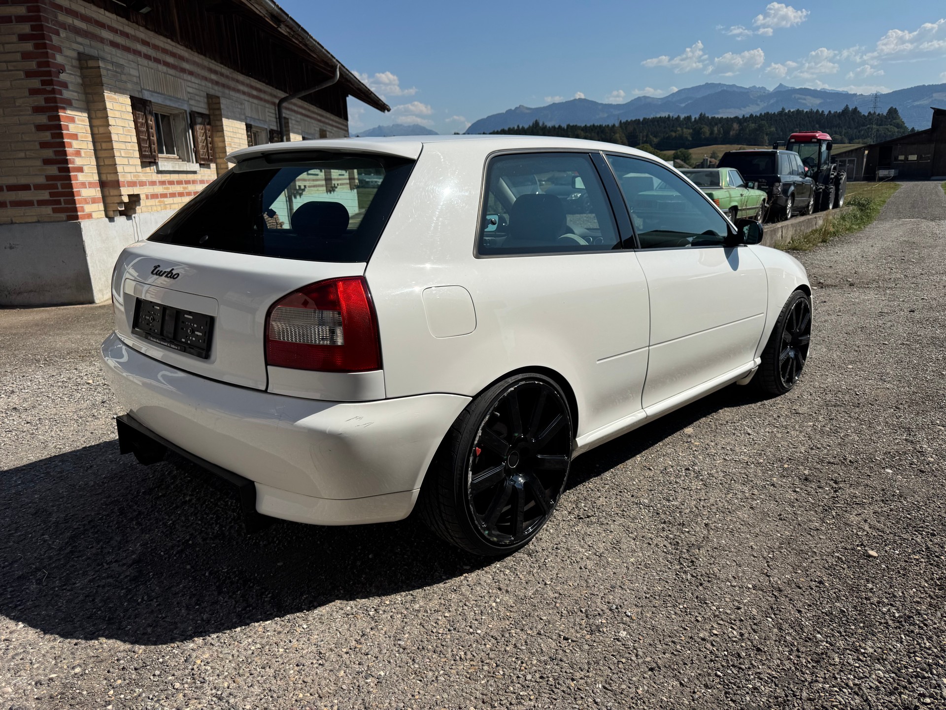 AUDI A3 1.8 T Ambiente-image-2