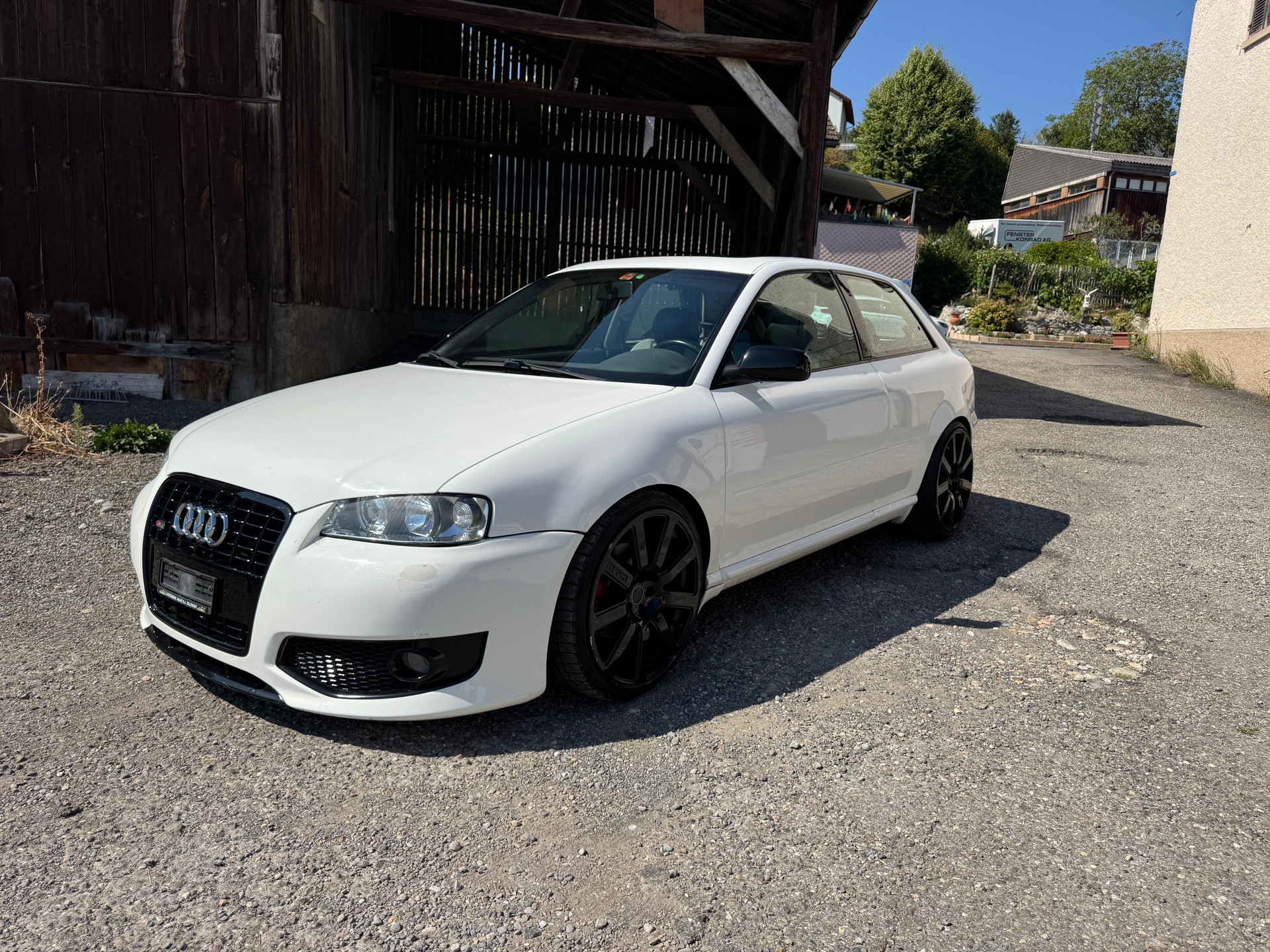 AUDI A3 1.8 T Ambiente-image-0
