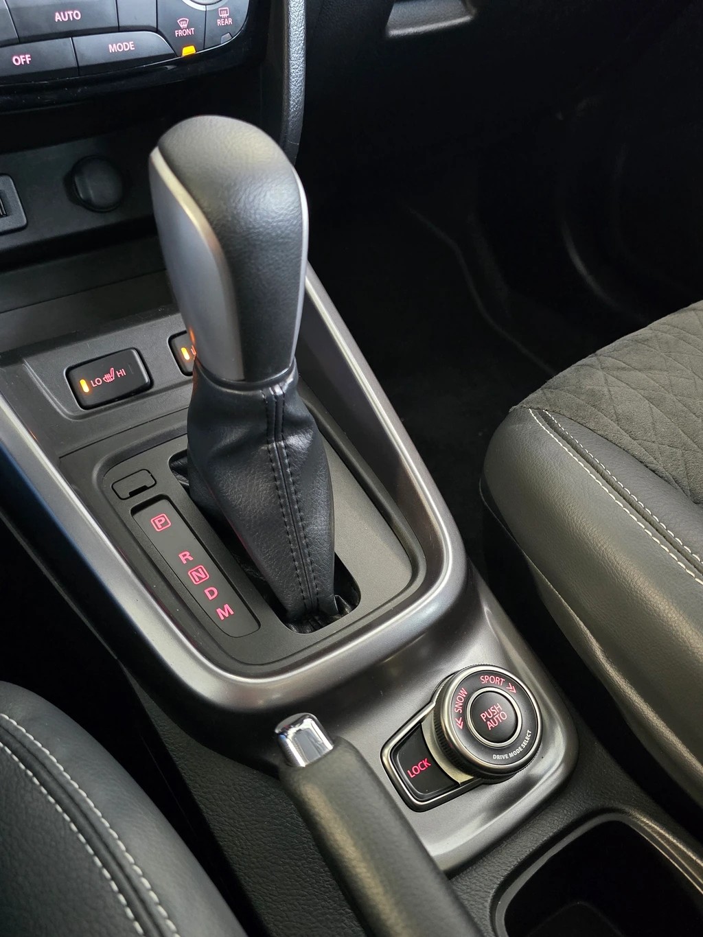 SUZUKI Vitara 1.4 Boosterjet Compact Top Automatic-image-13