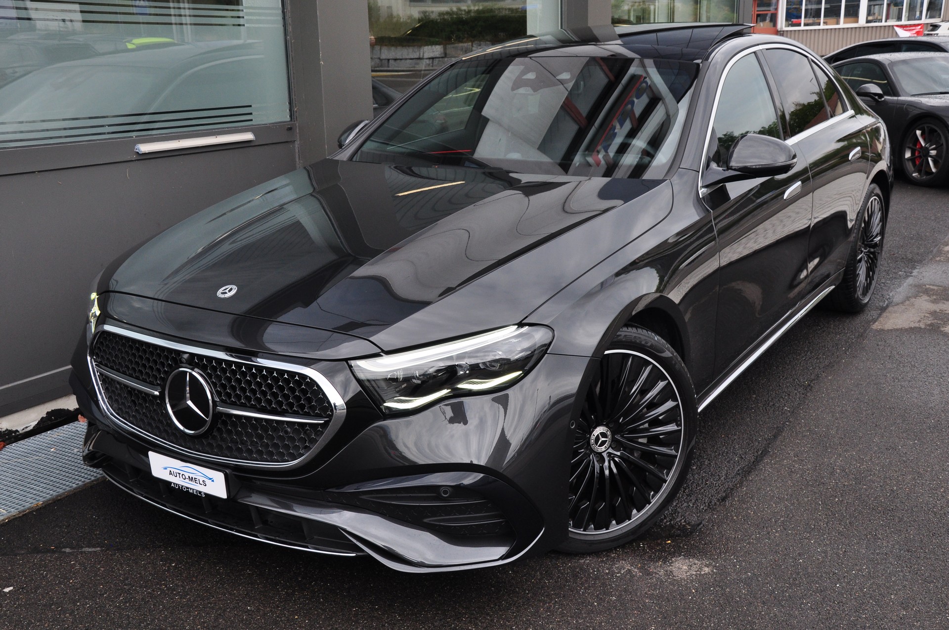 MERCEDES-BENZ E 220 d 4Matic 9G-Tronic-image-19