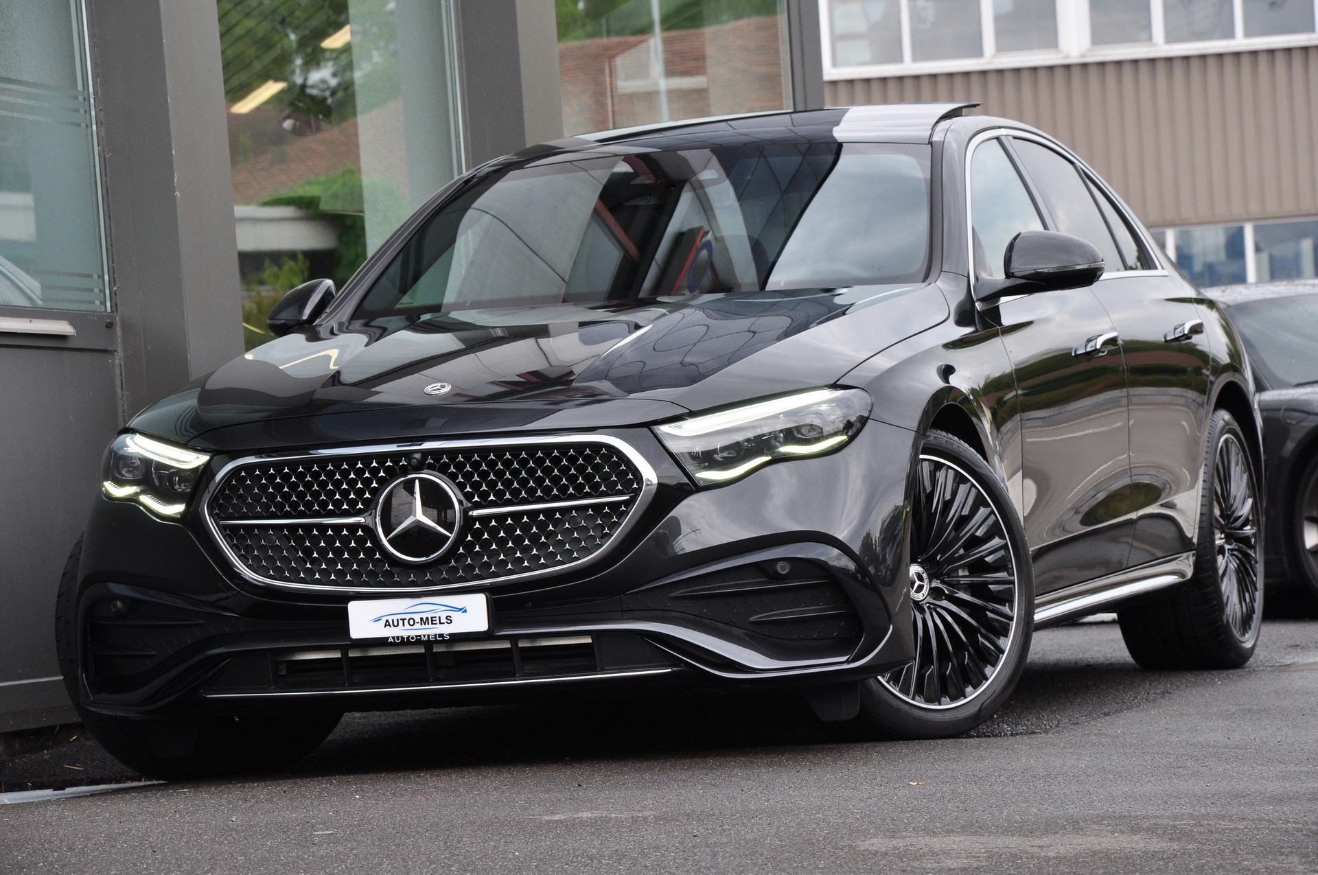 MERCEDES-BENZ E 220 d 4Matic 9G-Tronic-image-1