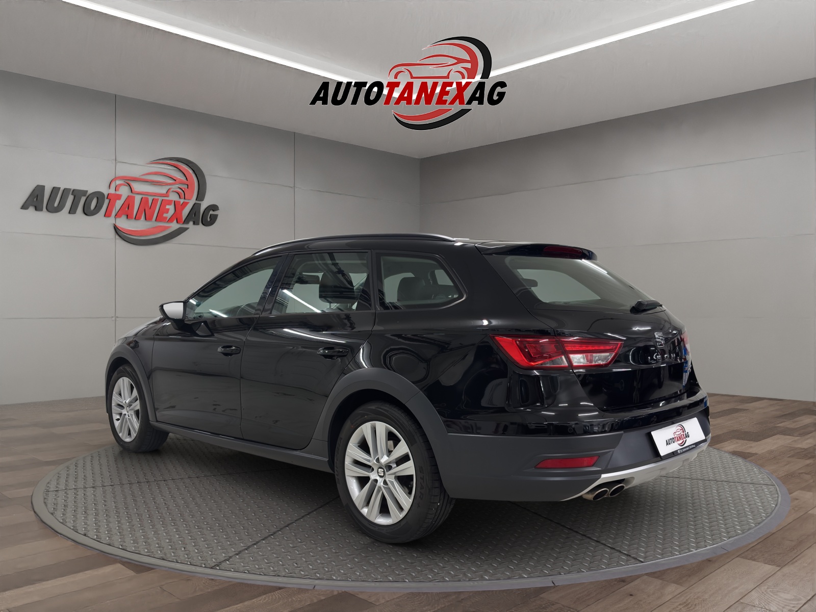 SEAT Leon ST 2.0 TDI X-Perience 4Drive DSG-image-2