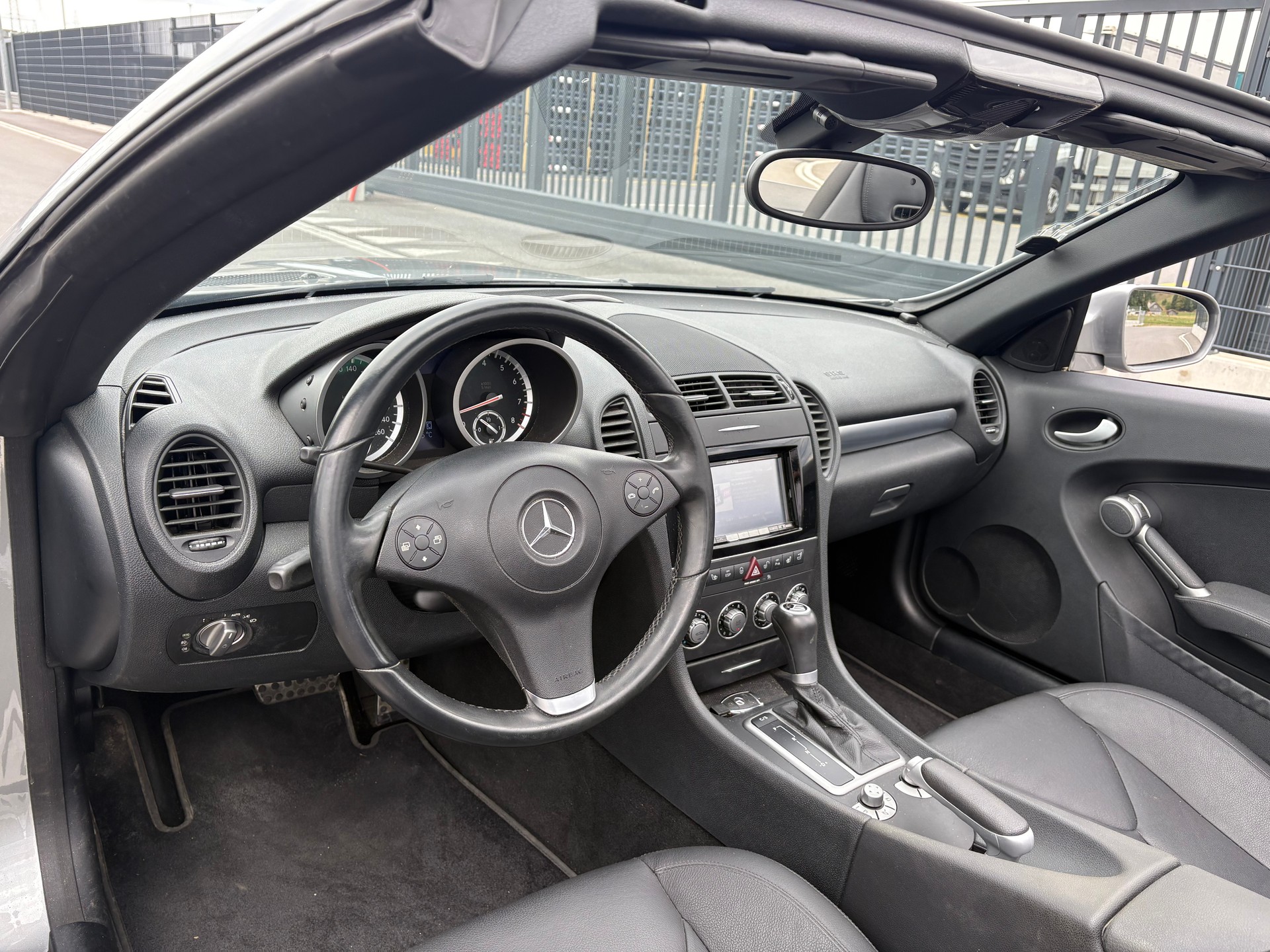MERCEDES-BENZ SLK 350 7G-Tronic-image-8