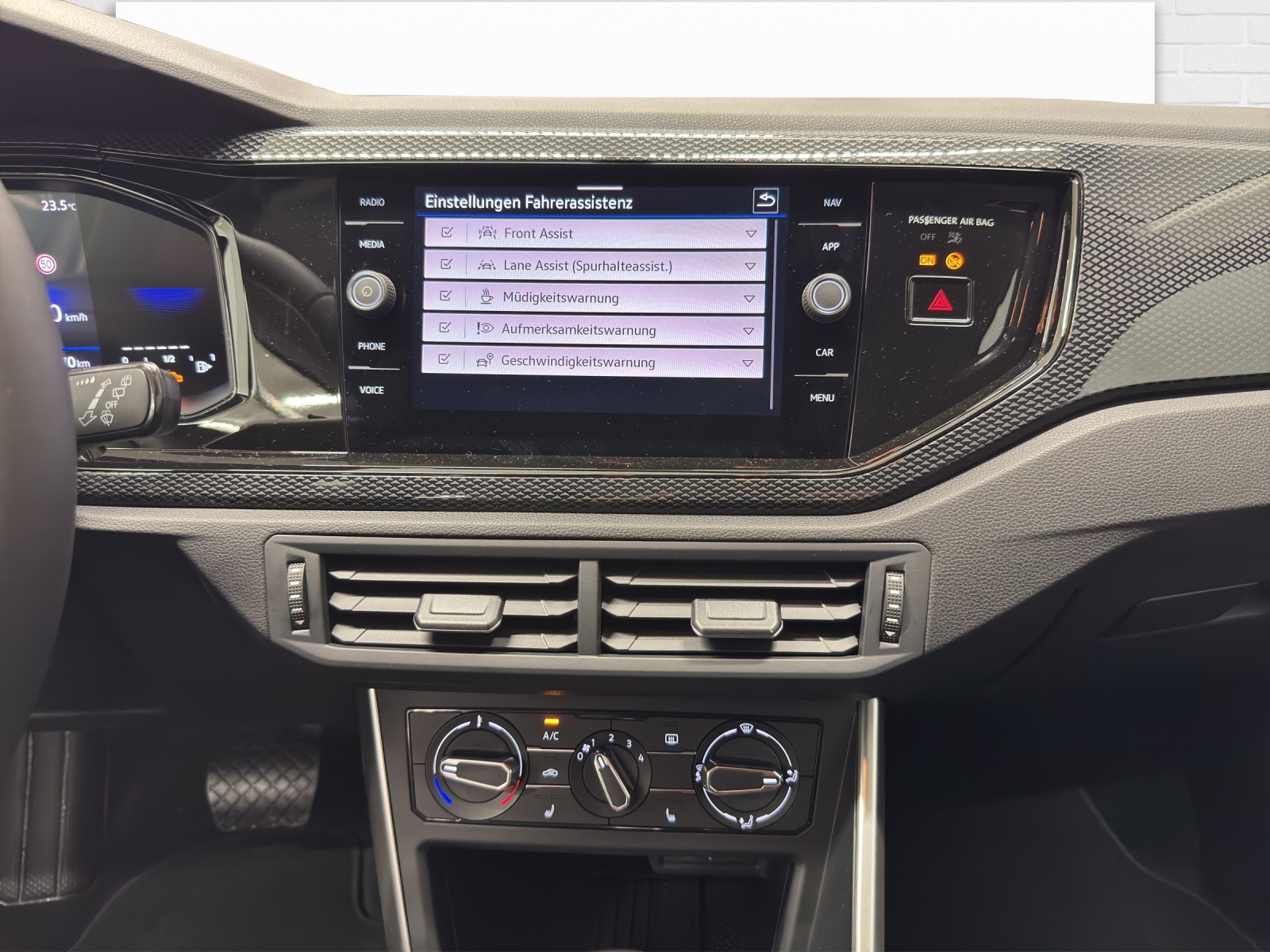 VW Polo 1.0 TSI Life DSG-image-8