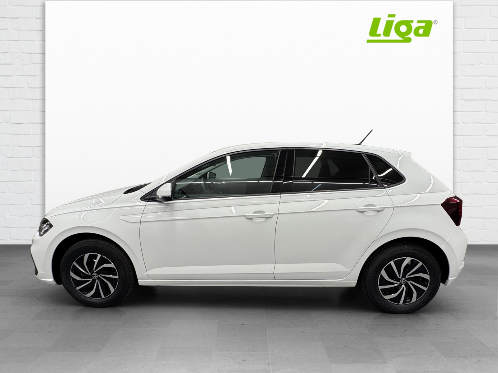 VW Polo 1.0 TSI Life DSG-showroom-element-2