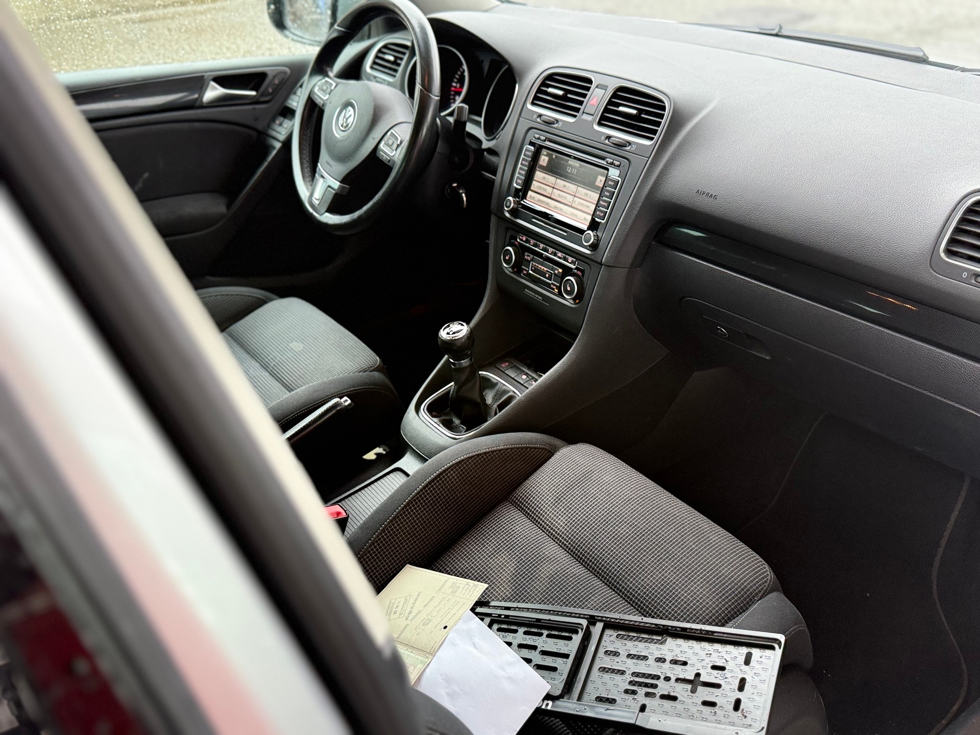 VW Golf 2.0 TDI Highline 4Motion-image-4