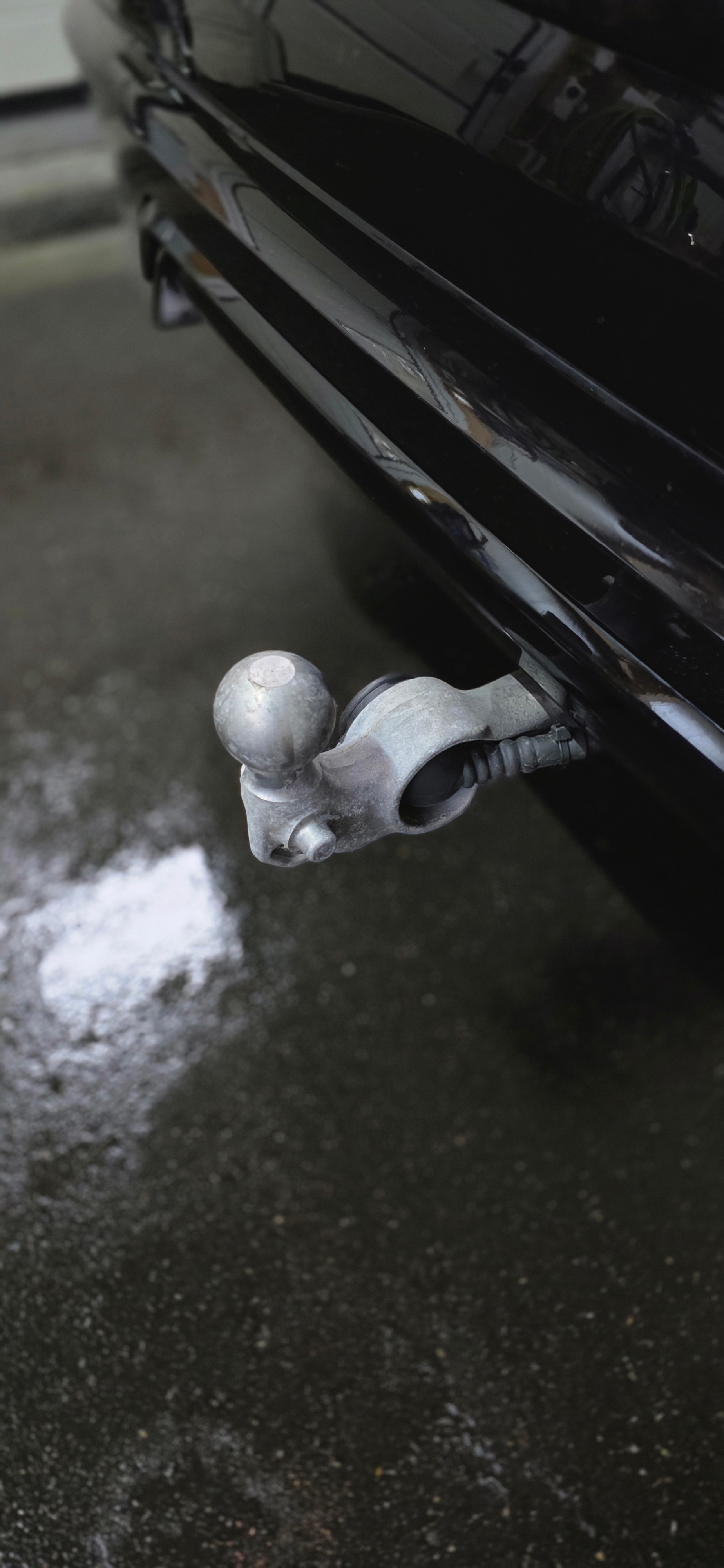 VOLVO XC60 B5 Benzin Mild Hybrid AWD Plus Dark Geartronic-image-30