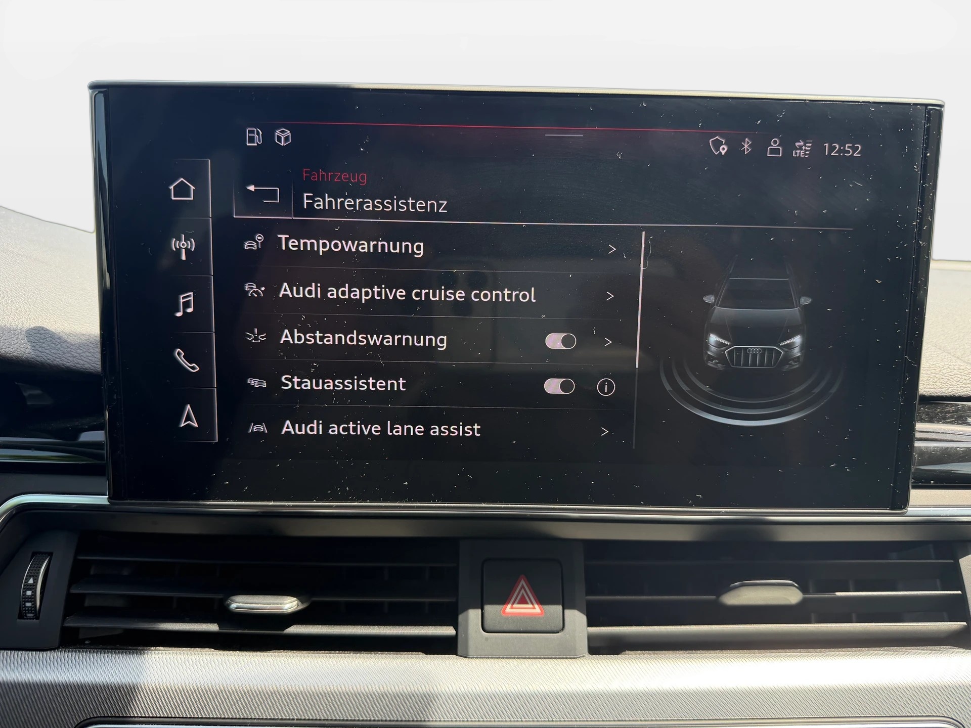 AUDI A4 allroad 40 TDI Attraction quattro tiptronic-image-16
