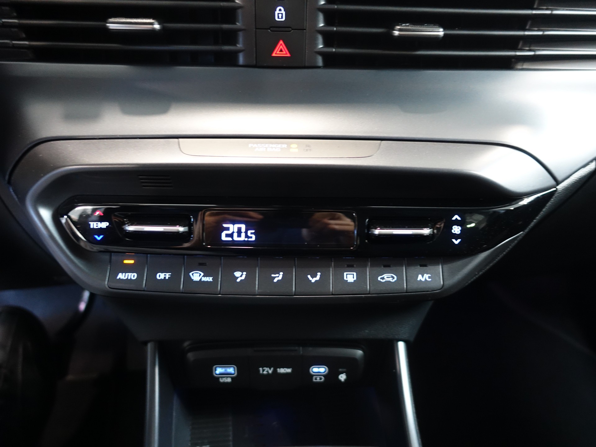 HYUNDAI i20 1.0 T-GDi Vertex DCT-image-25