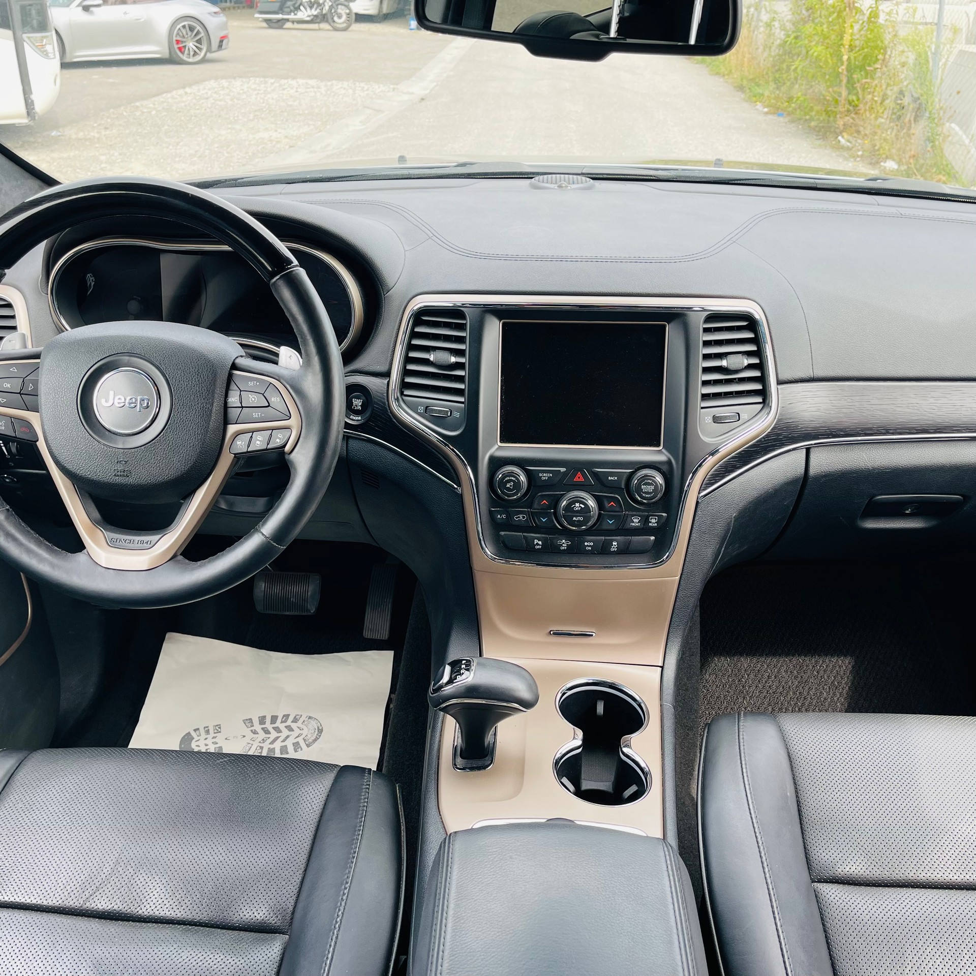 JEEP Grand Cherokee 3.0 CRD Summit Automatic-image-6