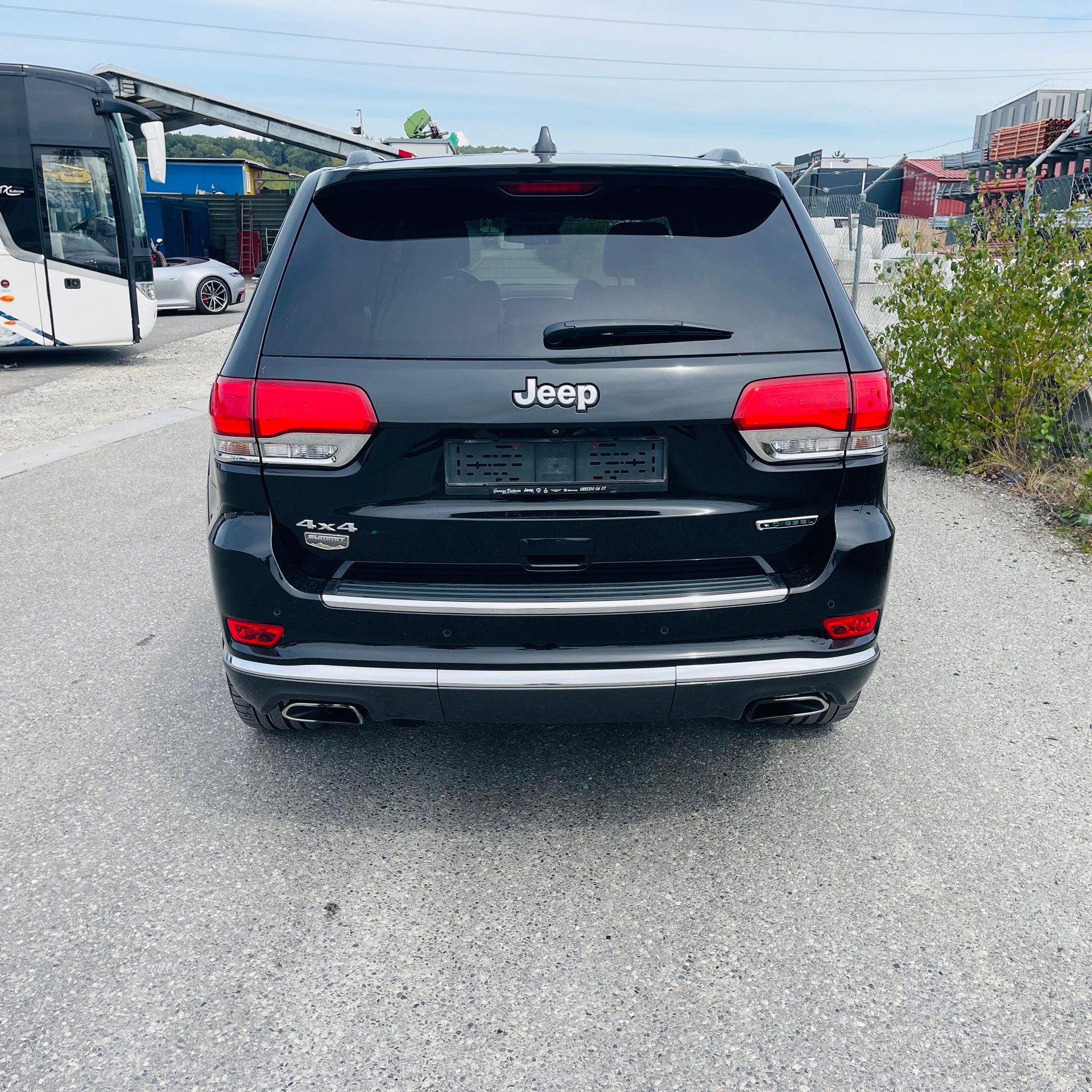 JEEP Grand Cherokee 3.0 CRD Summit Automatic-image-5