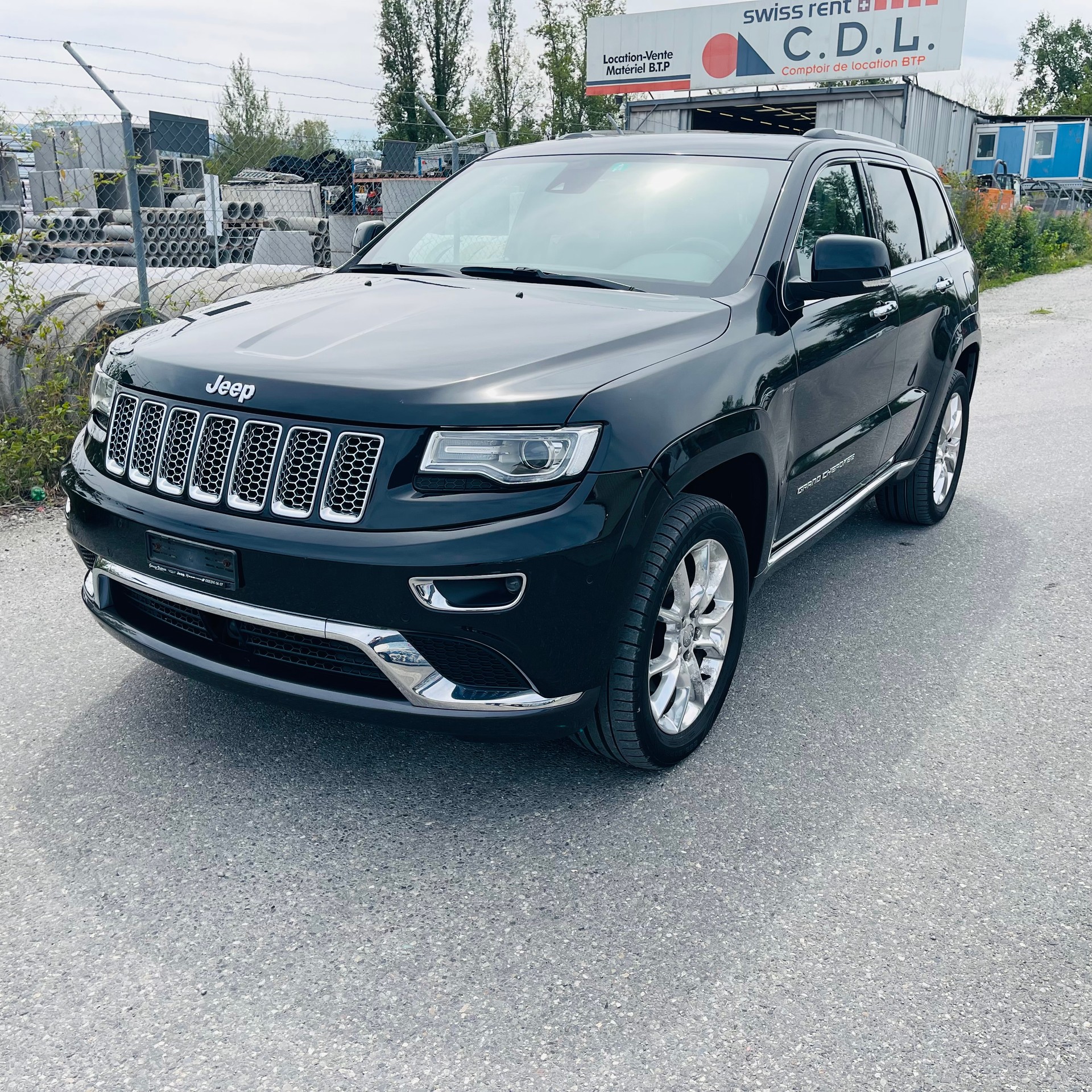 JEEP Grand Cherokee 3.0 CRD Summit Automatic-image-2