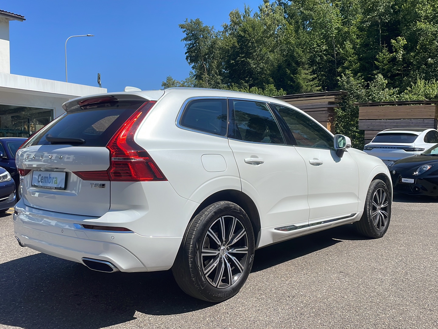 VOLVO XC60 T5 AWD Inscription Geartronic-image-4