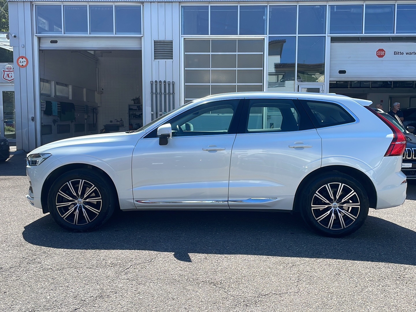 VOLVO XC60 T5 AWD Inscription Geartronic-showroom-element-1
