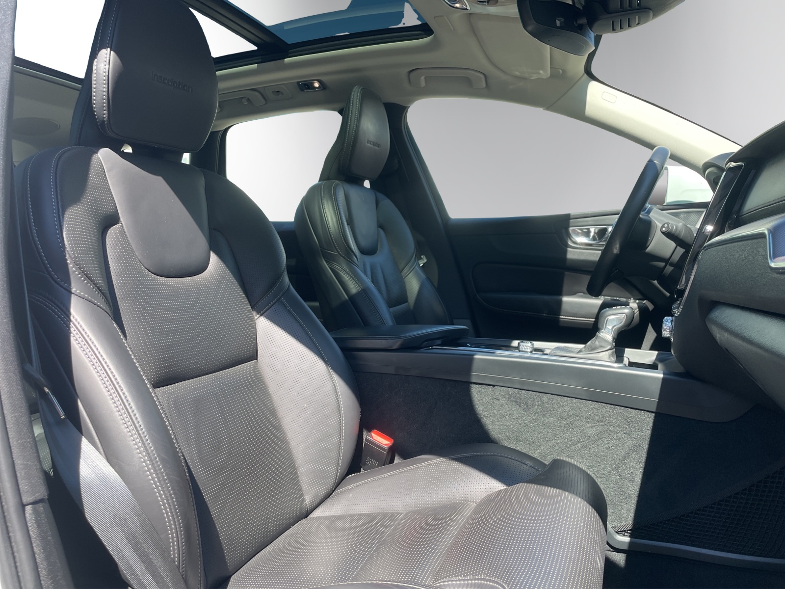 VOLVO XC60 T5 AWD Inscription Geartronic-image-12