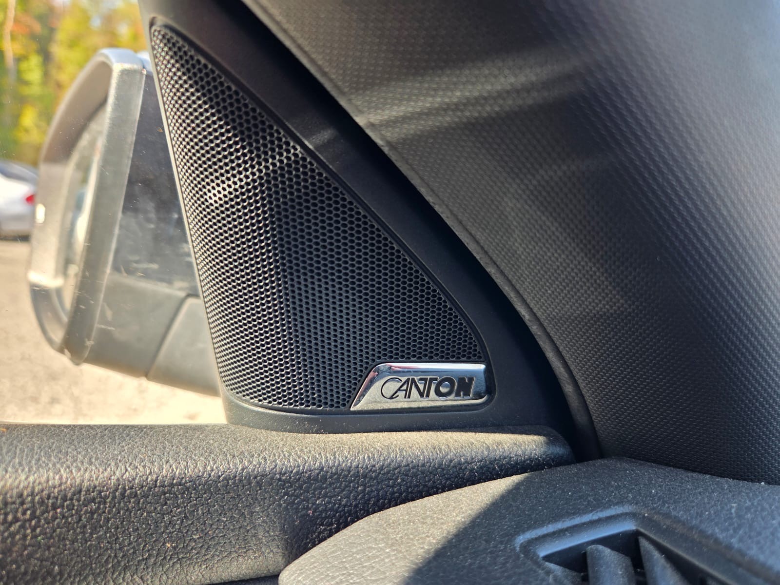 SKODA Octavia Combi 2.0 TSI RS DSG-image-12