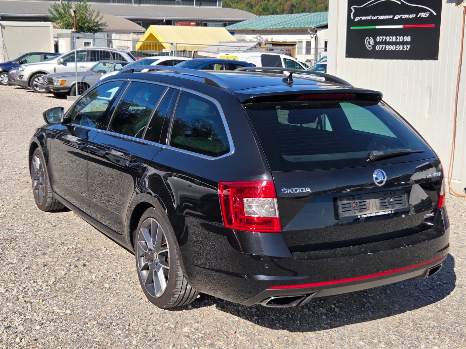 SKODA Octavia Combi 2.0 TSI RS DSG-image-6