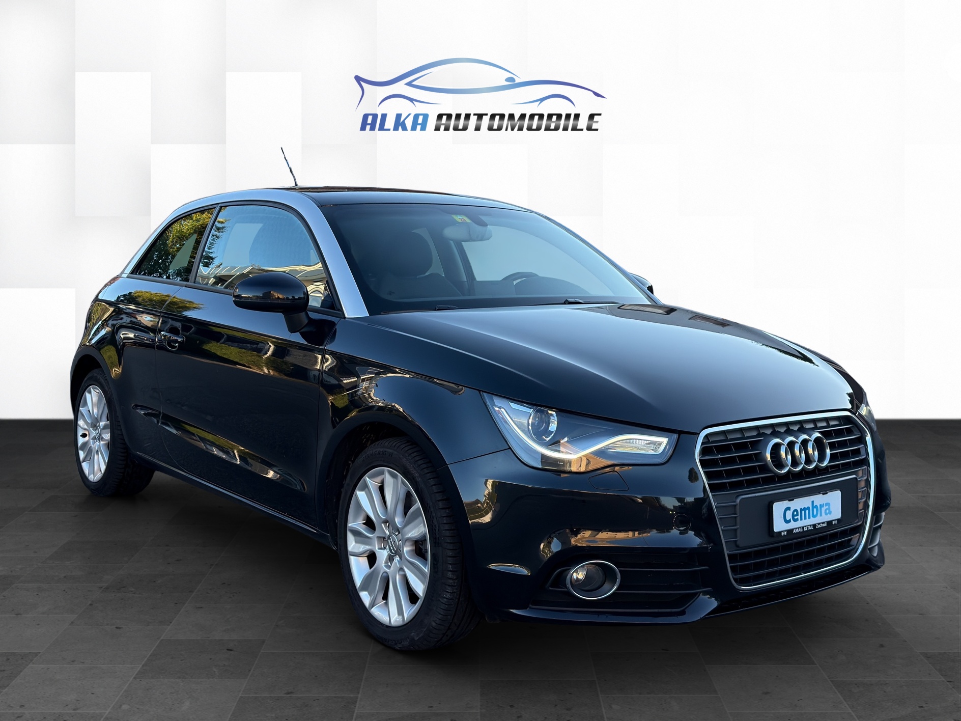 AUDI A1 1.4 TFSI Attraction-image-0