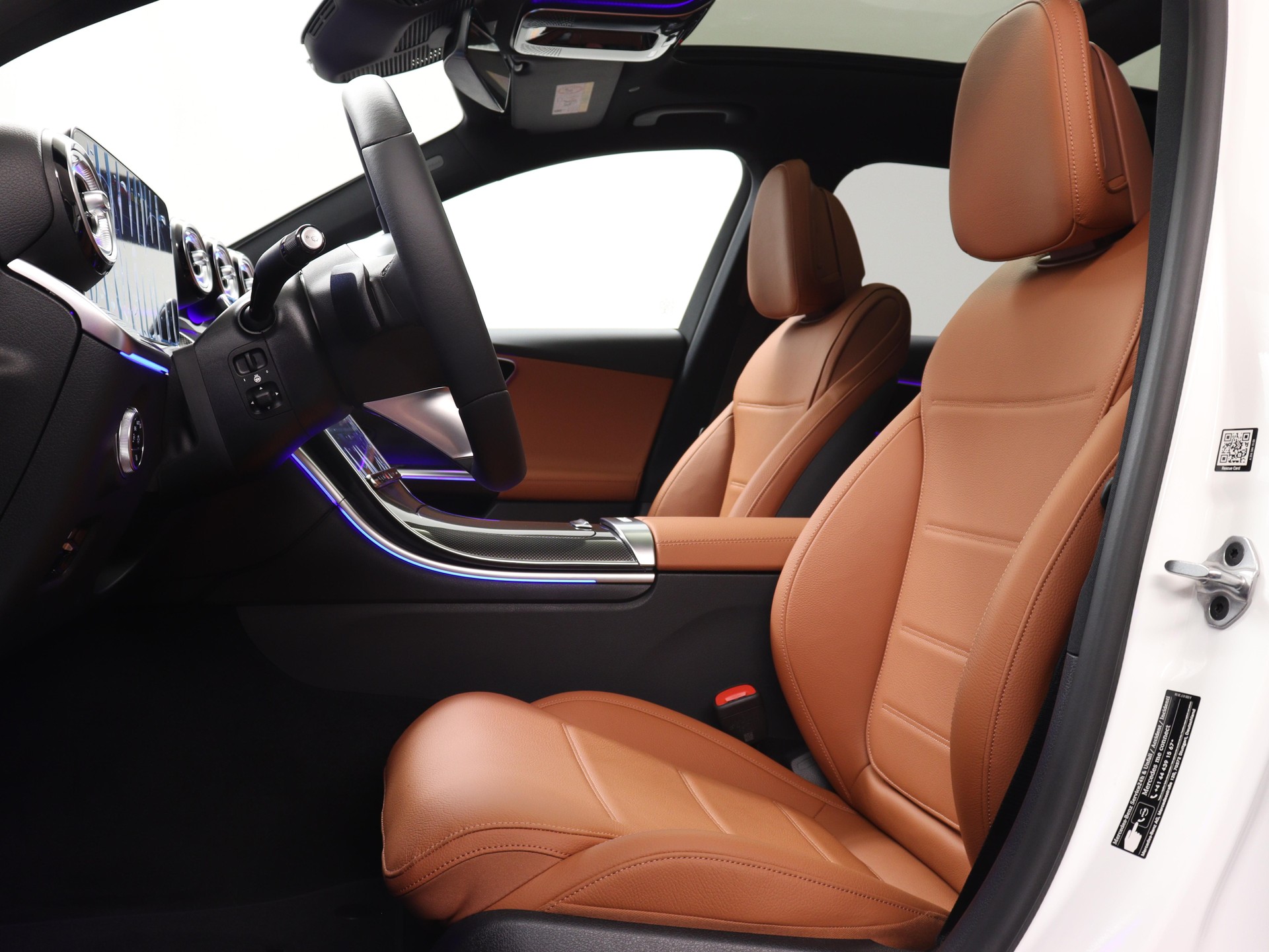 MERCEDES-BENZ C 200 All-Terrain Avantgarde 4matic Kombi-image-2