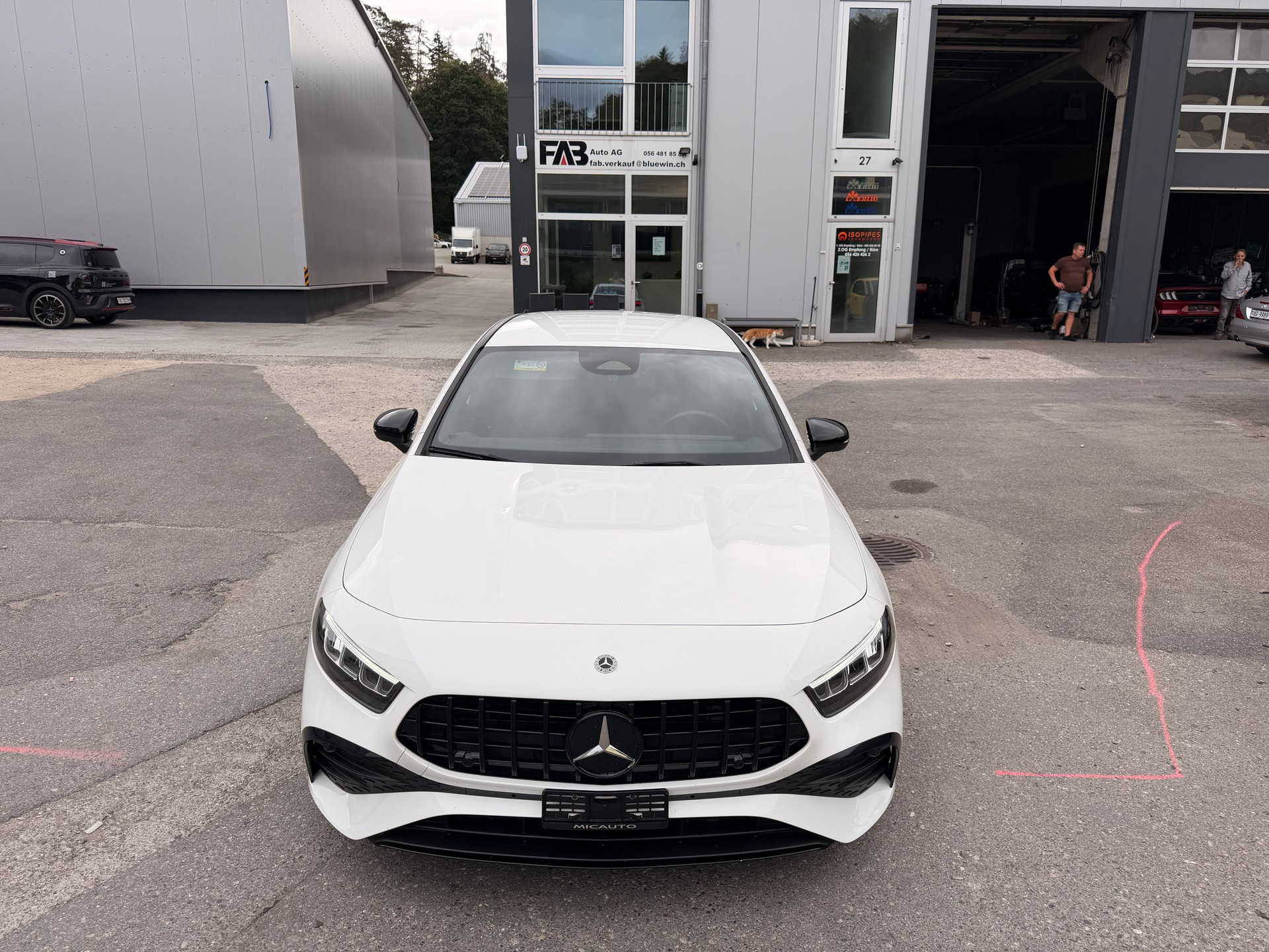 MERCEDES-BENZ A 200 7G-DCT AMG -Line-image-1
