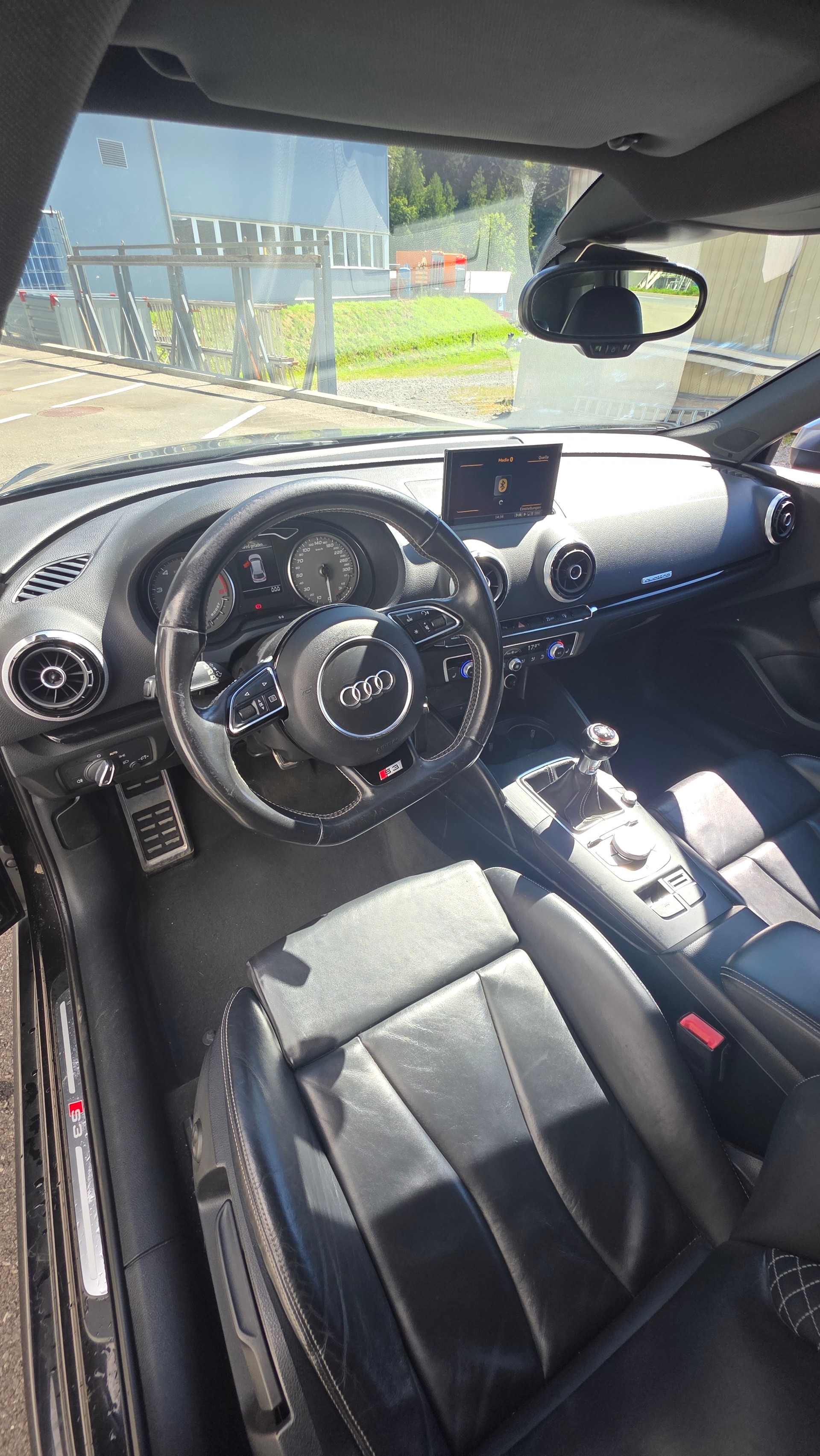 AUDI S3 2.0 T FSI quattro-image-3