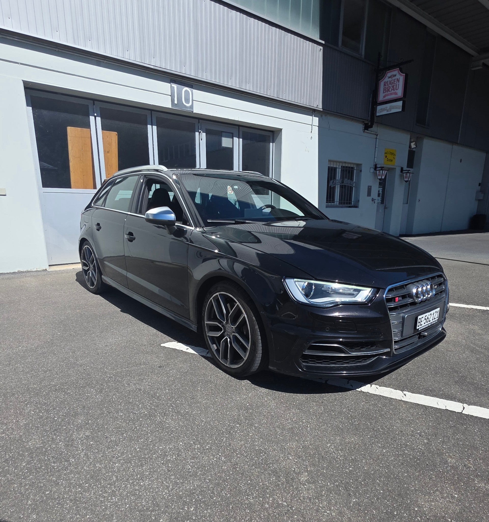 AUDI S3 2.0 T FSI quattro-image-1