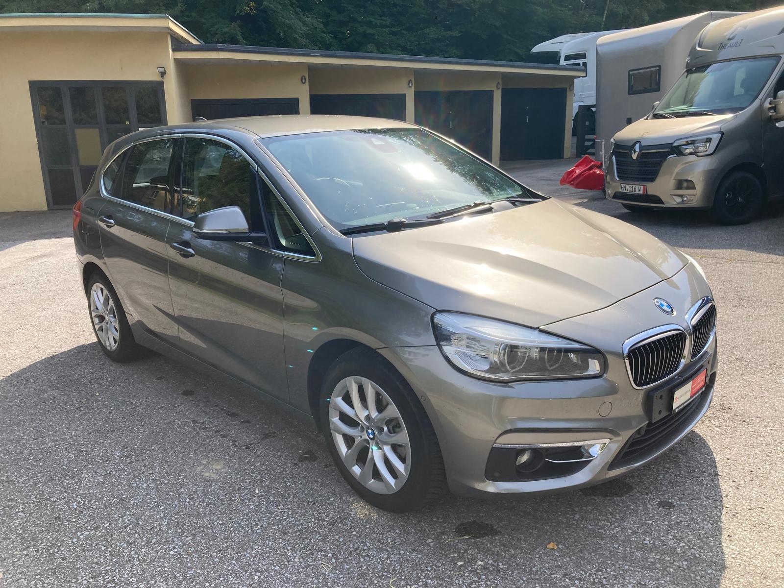 BMW 220d xDrive Active Tourer Steptronic-image-0