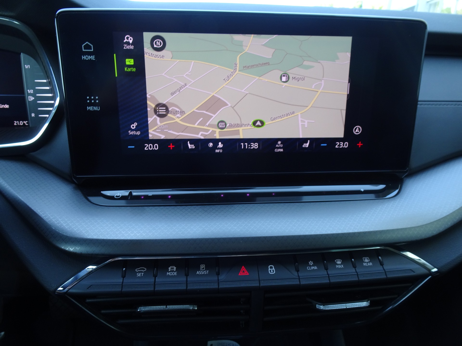 SKODA Octavia Combi 1.5 TSI mHEV DSG Ambition-image-10