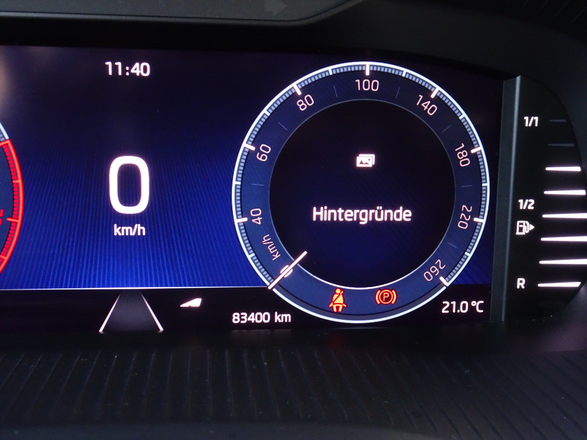SKODA Octavia Combi 1.5 TSI mHEV DSG Ambition-image-13
