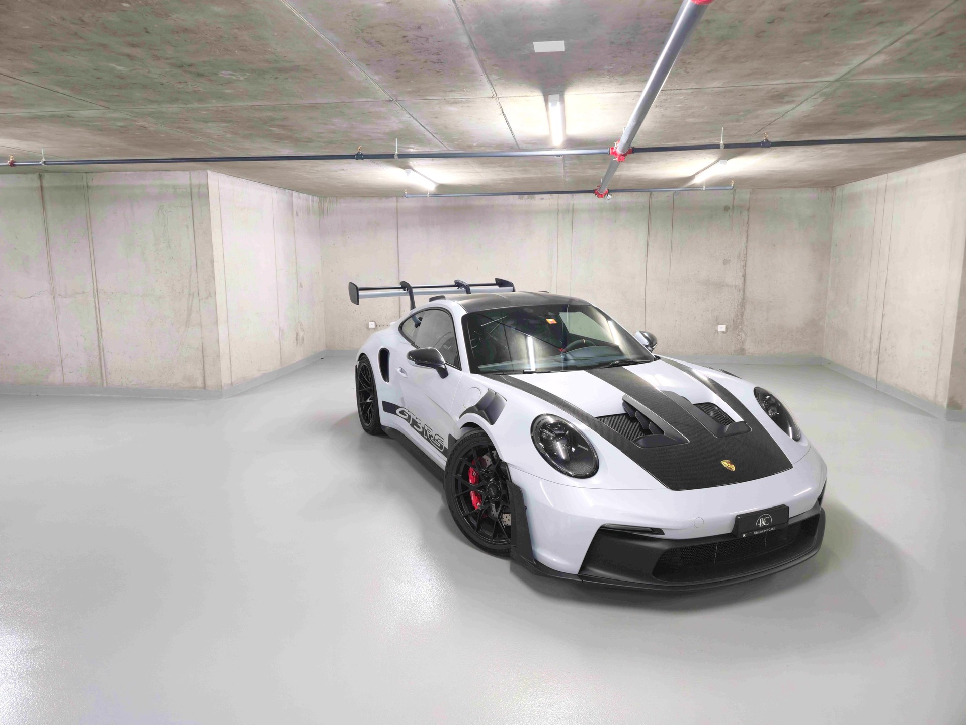 PORSCHE 911 GT3 RS-image-2