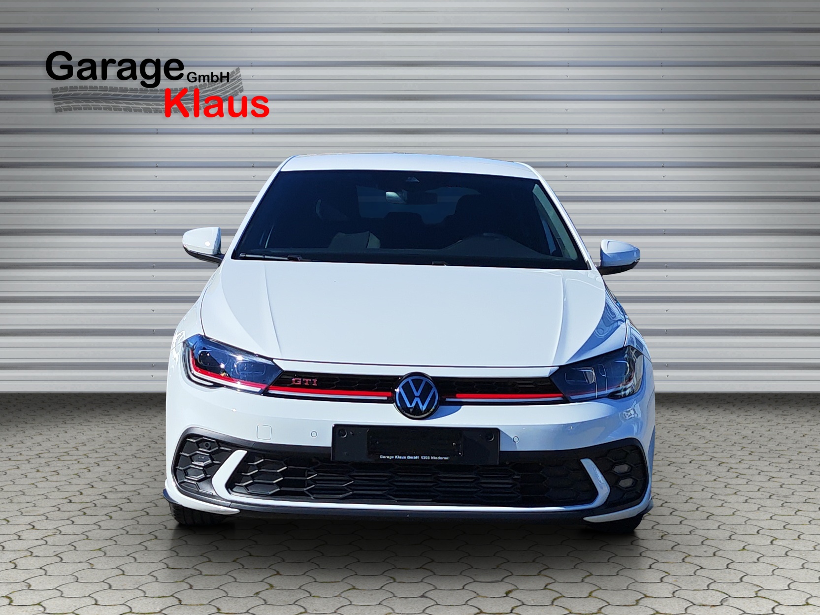 VW Polo 2.0 TSI GTI DSG-image-1