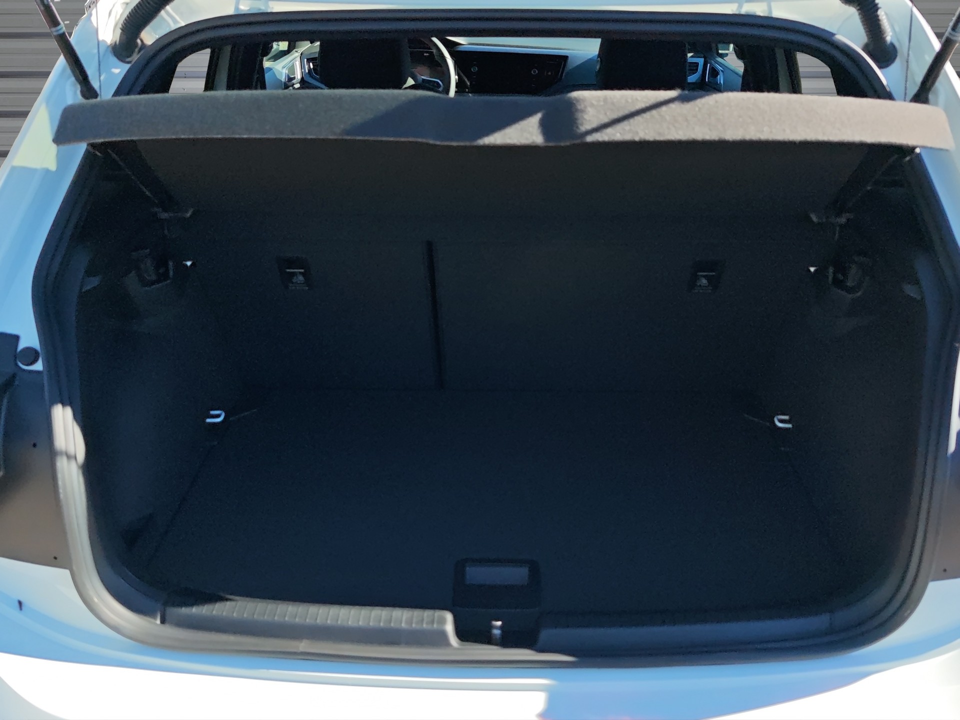 VW Polo 2.0 TSI GTI DSG-image-13