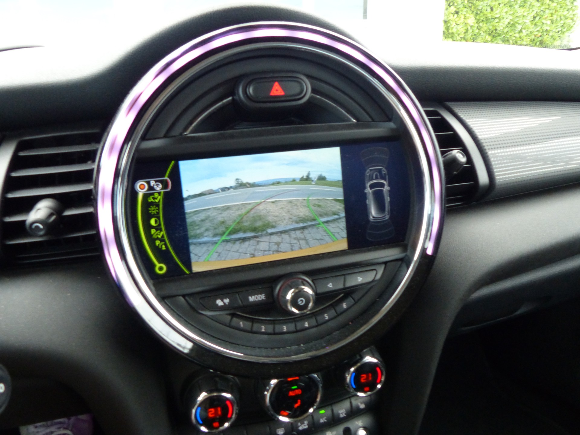 MINI Cooper Steptronic-image-21