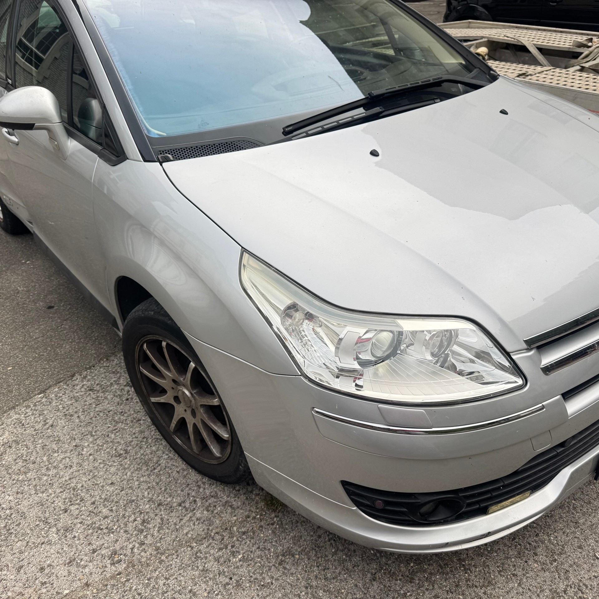 CITROEN C4 Berline 2.0i 16V VTR Automatic-image-0