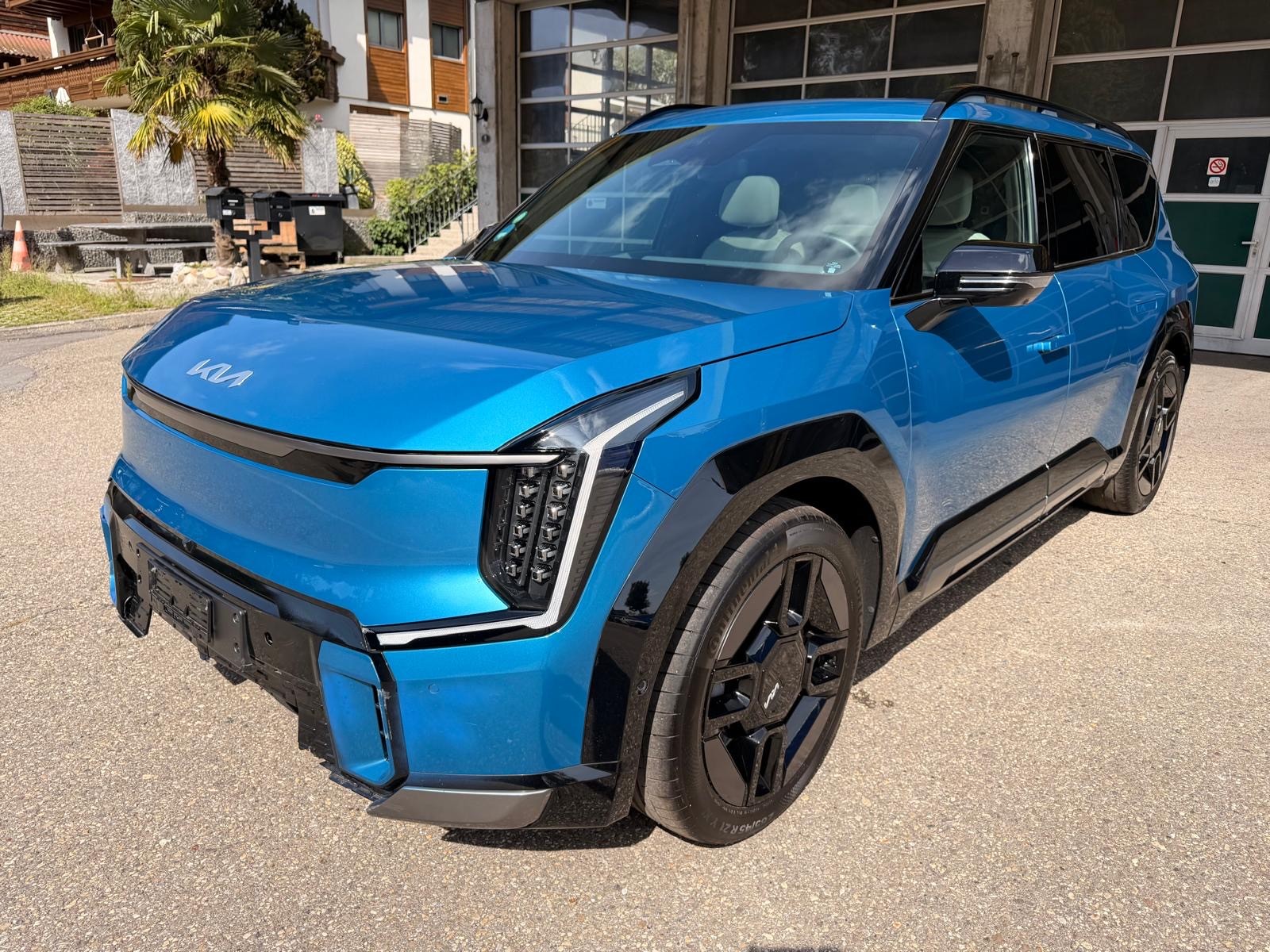 KIA EV9 99,8 kWh GT-Line 4x4 7 Plätze-image-0