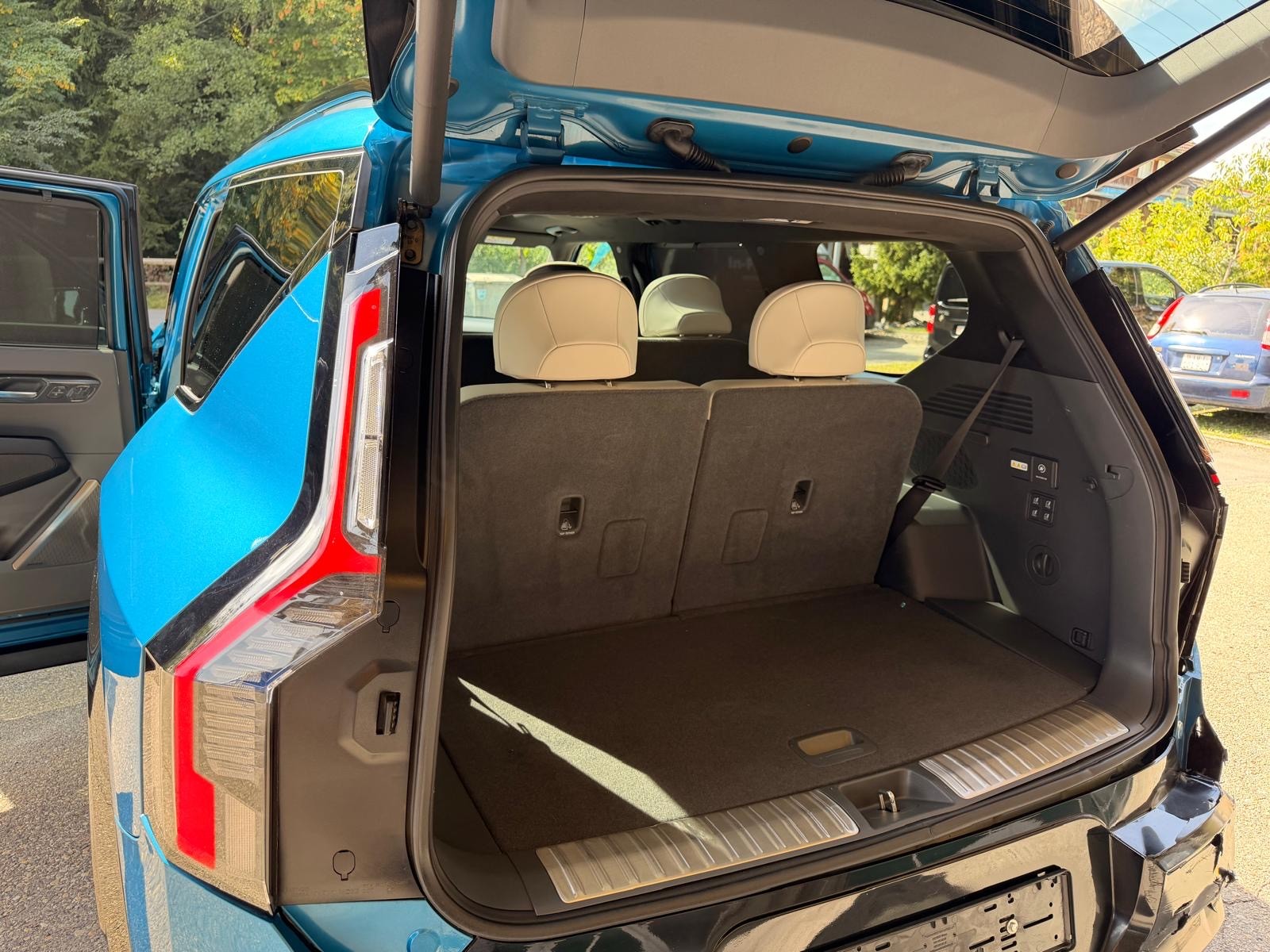 KIA EV9 99,8 kWh GT-Line 4x4 7 Plätze-image-11